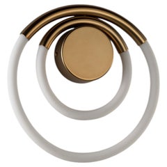 Applique moderne Loop, cadre en métal bronze mat, Made In Italy