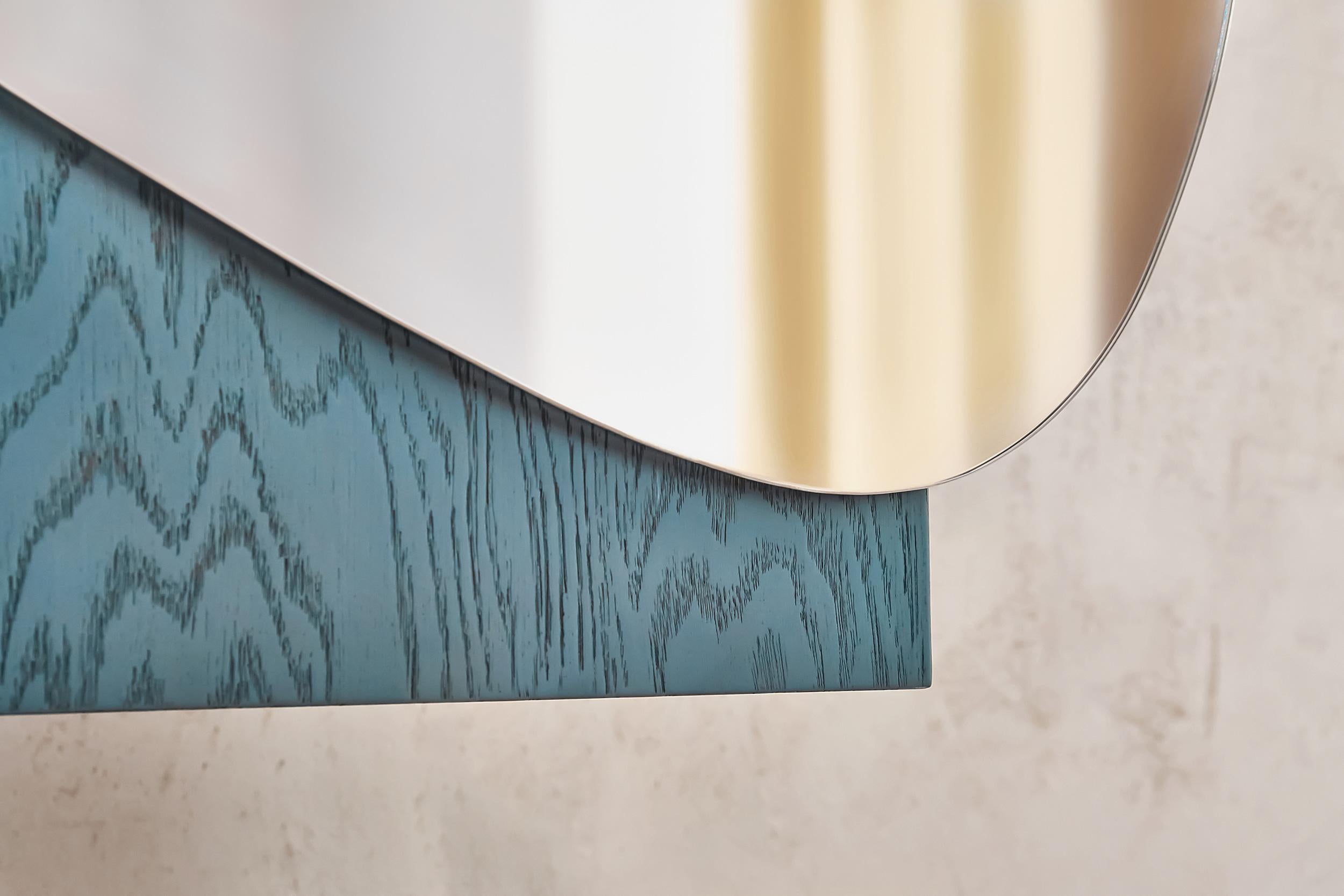 Modern Wall Mirror Lake 1 by Noom with White Marble Statuario Base For Sale 6