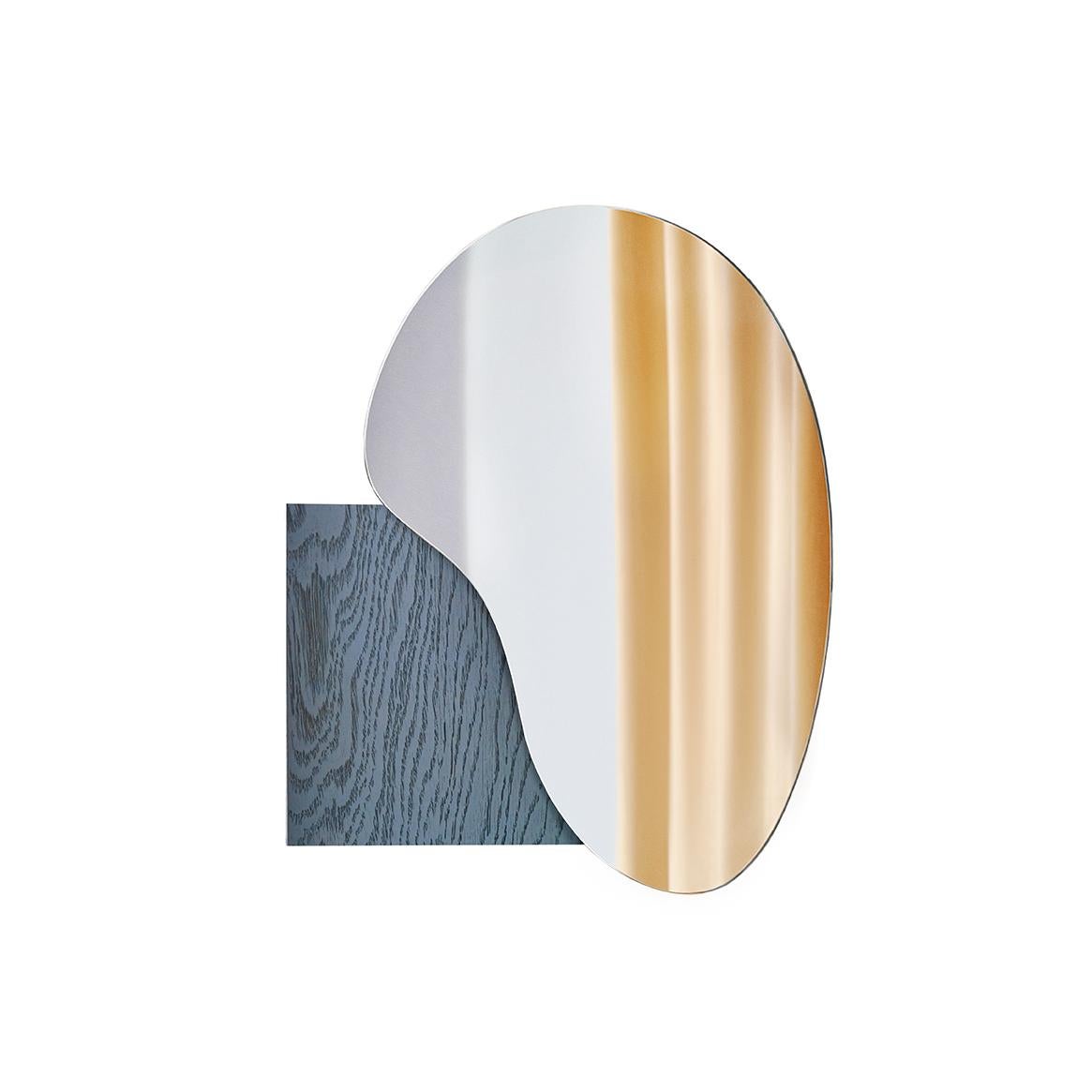 Modern Wall Mirror Lake 4 by Noom with Brushed Brass Base 10