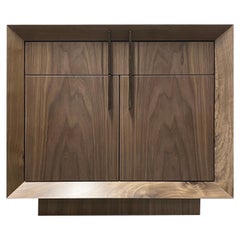 Table de nuit ou table d'appoint moderne en noyer et ébène