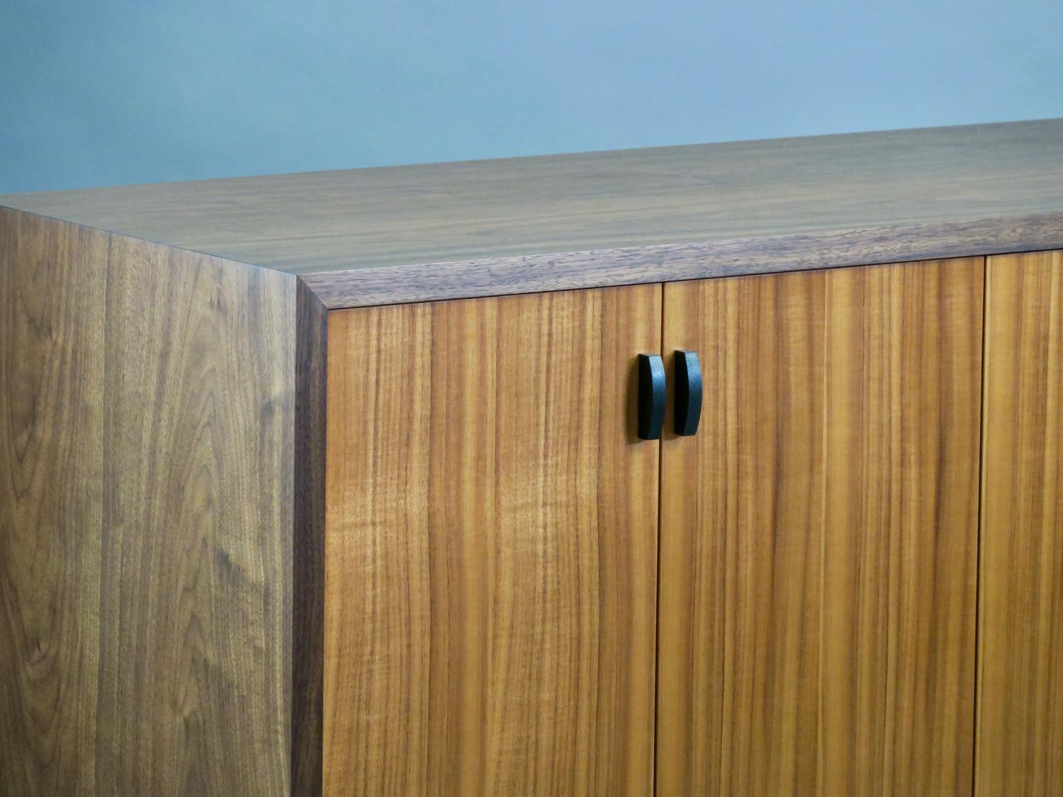 Americano Modern Walnut, Koa Credenza w/ Sculptural Legs by Thomas Throop - Made to Order in vendita