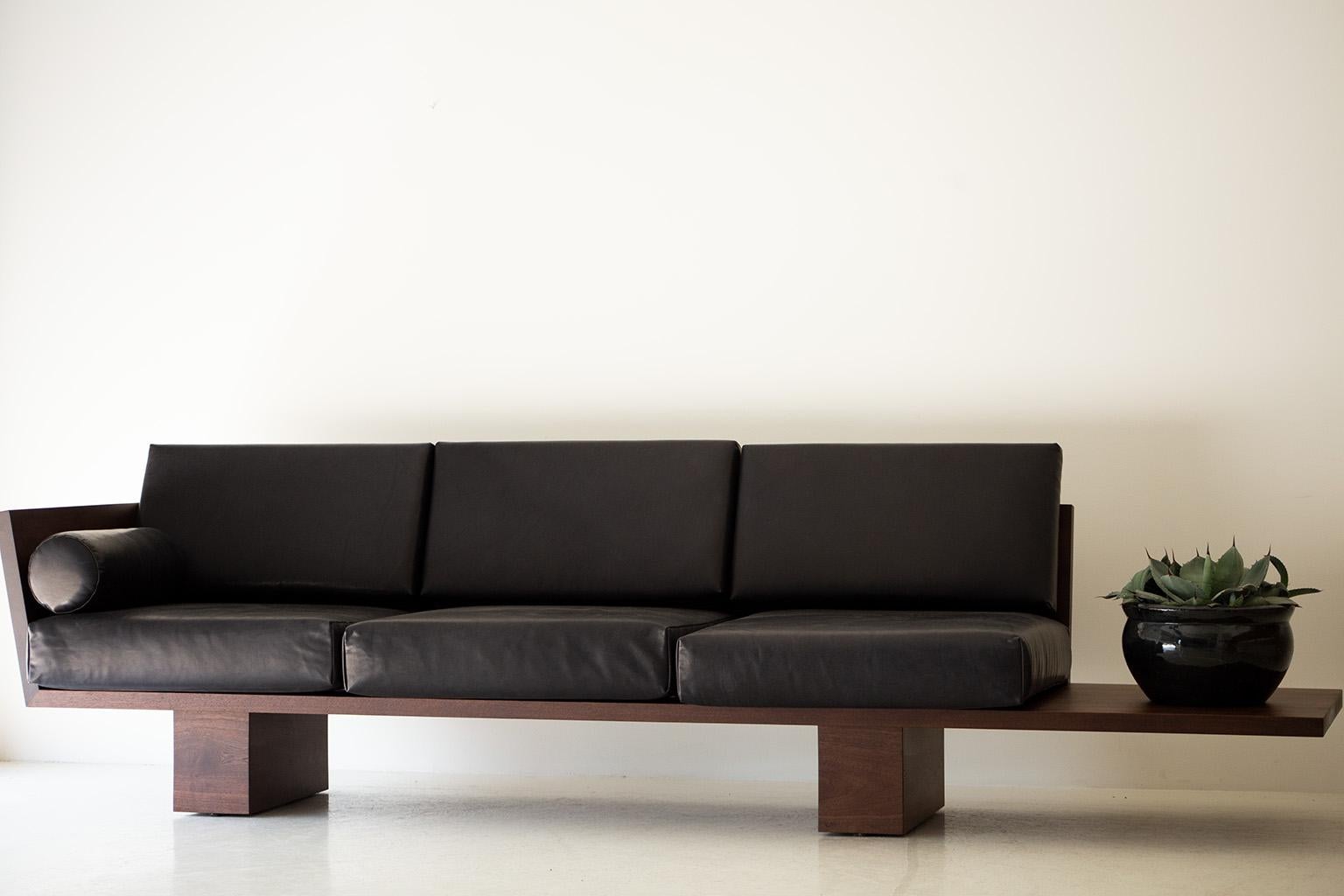 Modern Walnut Leather Sofa, The Suelo For Sale 3