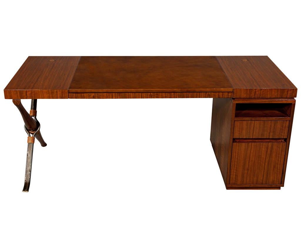 Modern walnut leather top writing desk by Baker Furniture McGuire desk.

Price includes complimentary scheduled curb side delivery service to the continental USA.