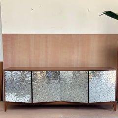 Modernes viertüriges Sideboard „Milano“ aus Walnussholz mit Spiegelmosaik von Ercole Home