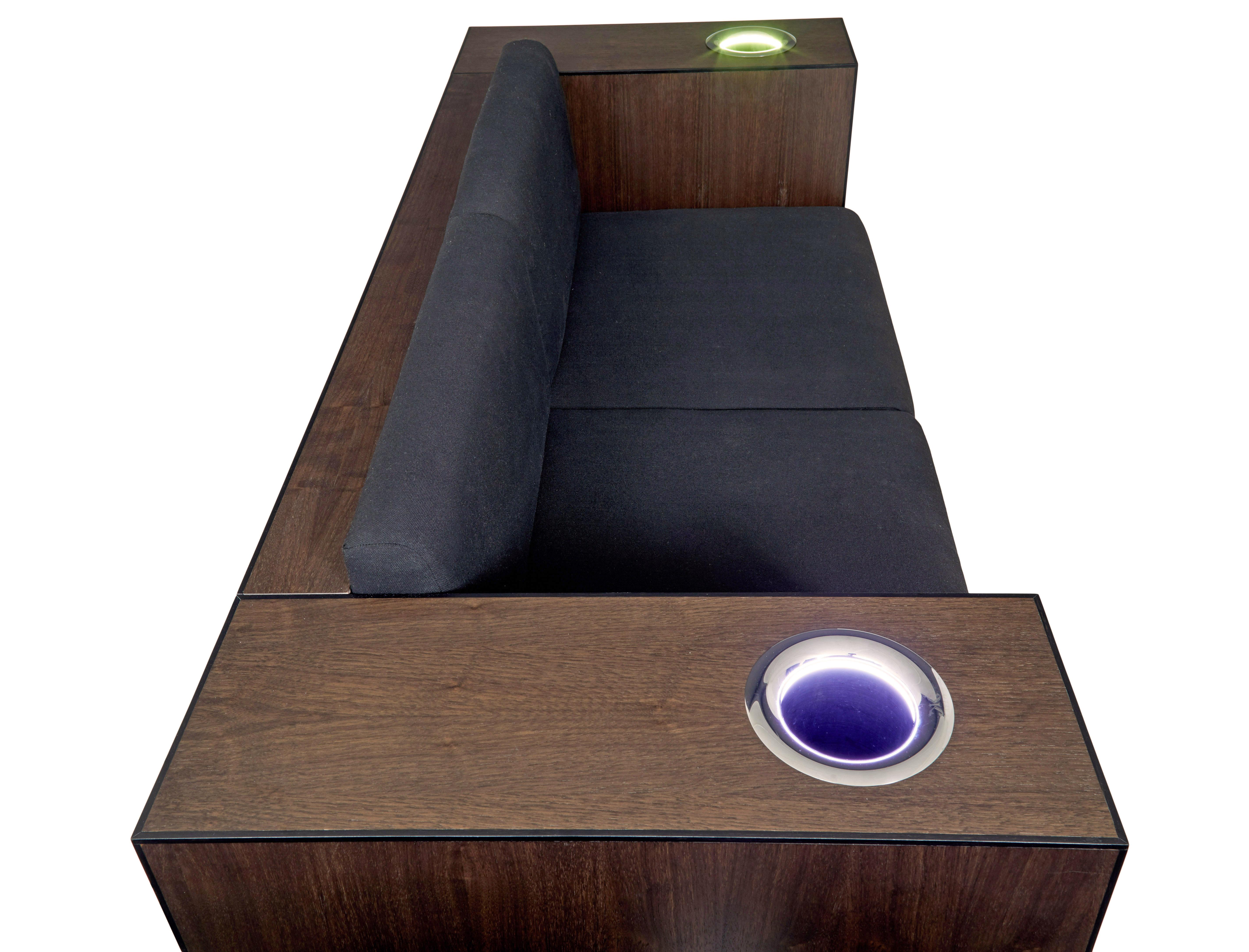 Modernes Sofa aus Nussbaumholz mit Kaelo-Weinkühlern im Angebot 2