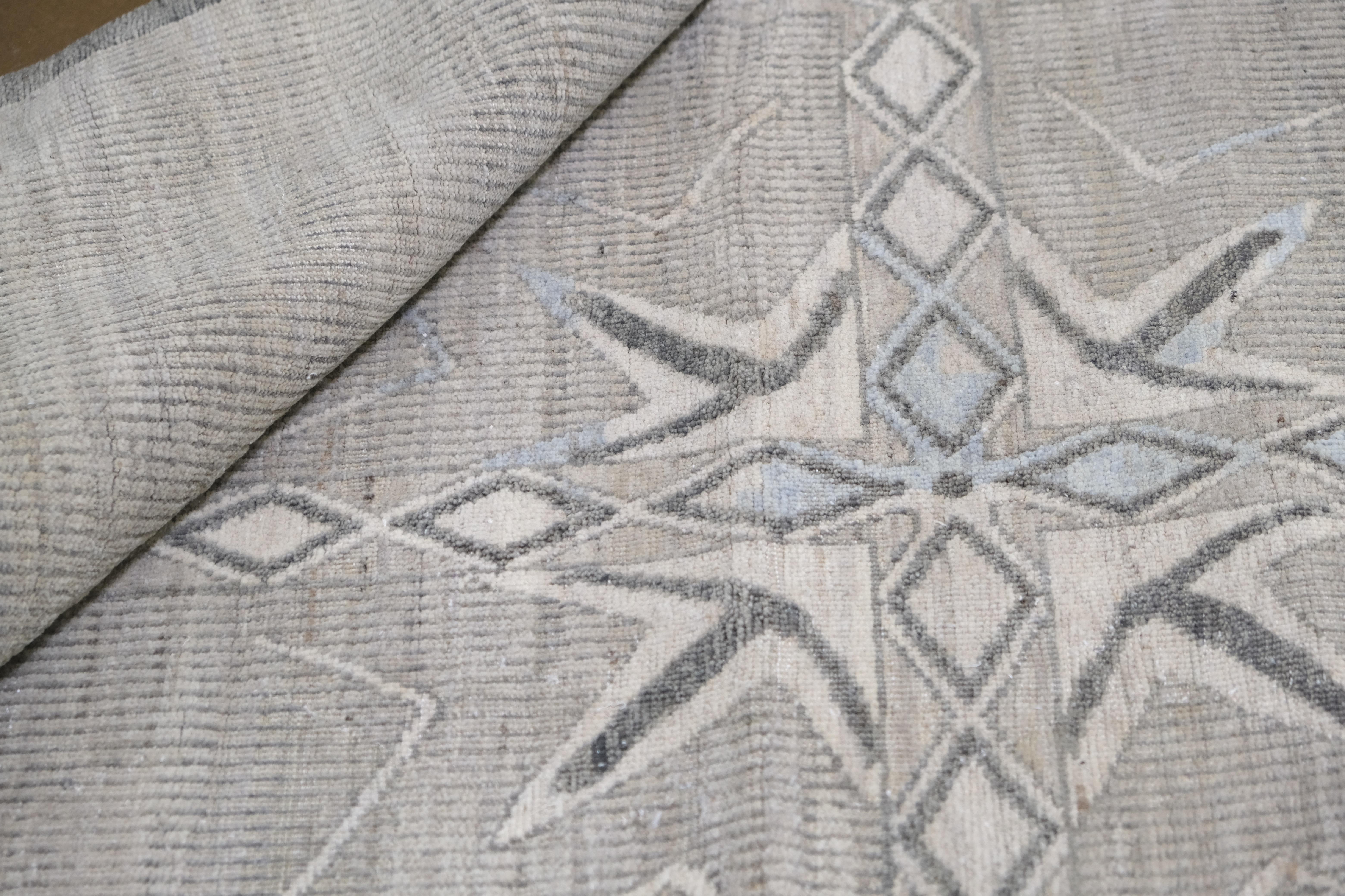 Modern Warm Neutral  Handgeknüpfter Wollteppich 11'10''x15'2'' (Moderne) im Angebot