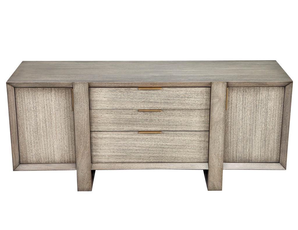 Modern Washed Finished Sideboard Barbara Barry Horizon Buffet In New Condition For Sale In North York, ON
