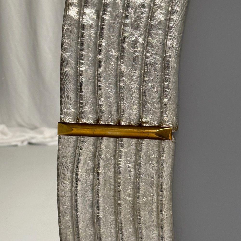 Moderner gewellter Wandspiegel, Murano Glas, Blattsilber, Messing, Italien, 21. im Angebot 2