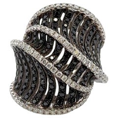 Statement-Cockail-Ring, moderner weißer und schwarzer Diamant 18 Karat Weißgold