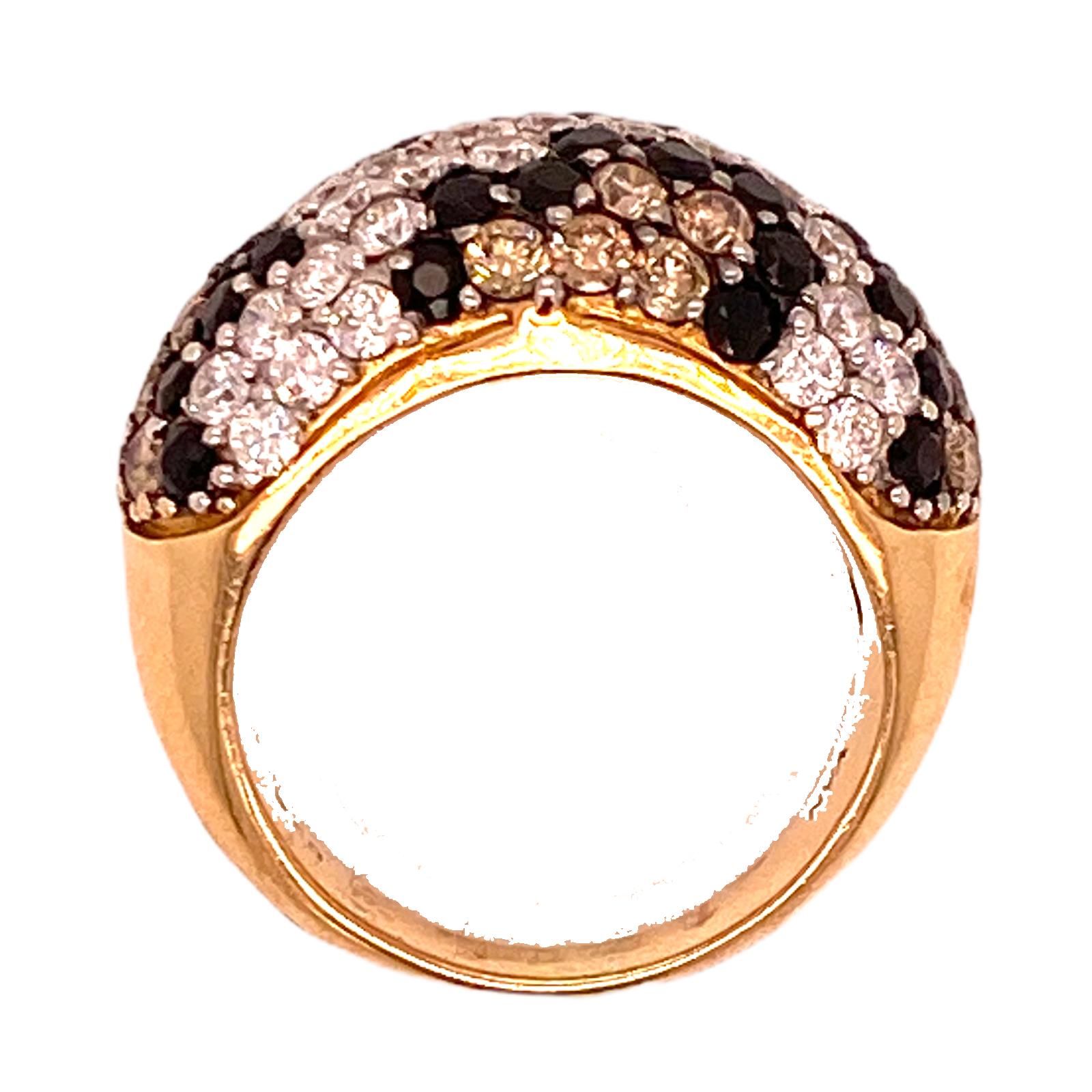 Women's Modern White Champagne Black Diamond 18 Karat Yellow Gold Designer Band Ring For Sale