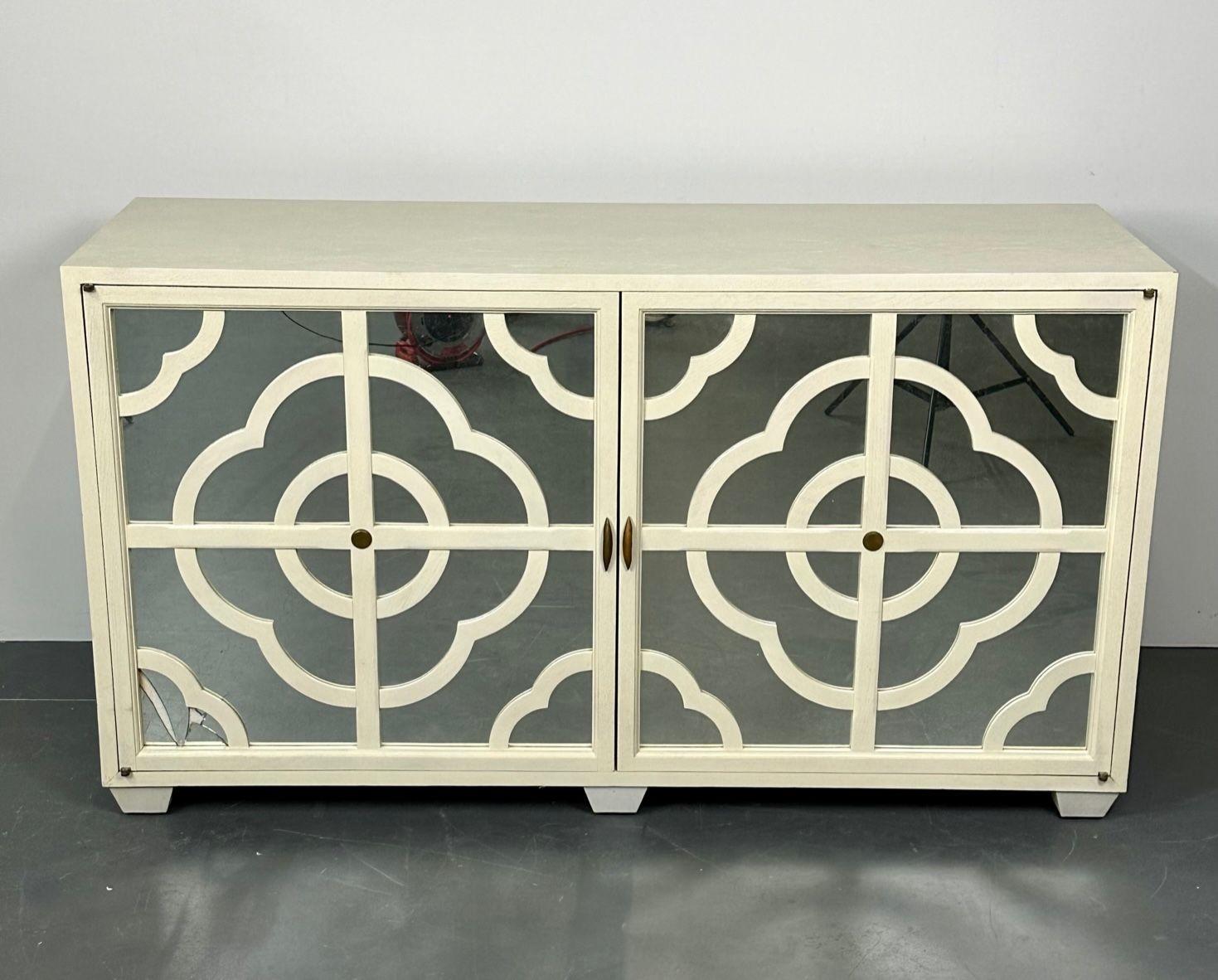 Modern white Decorative mirrored cabinet / Credenza / dresser, American design
A Newly manufactured cabinet or credenza in a satin white painted and mirror finish. The case having two doors that swing open with mirrored fronts and a unique wooded
