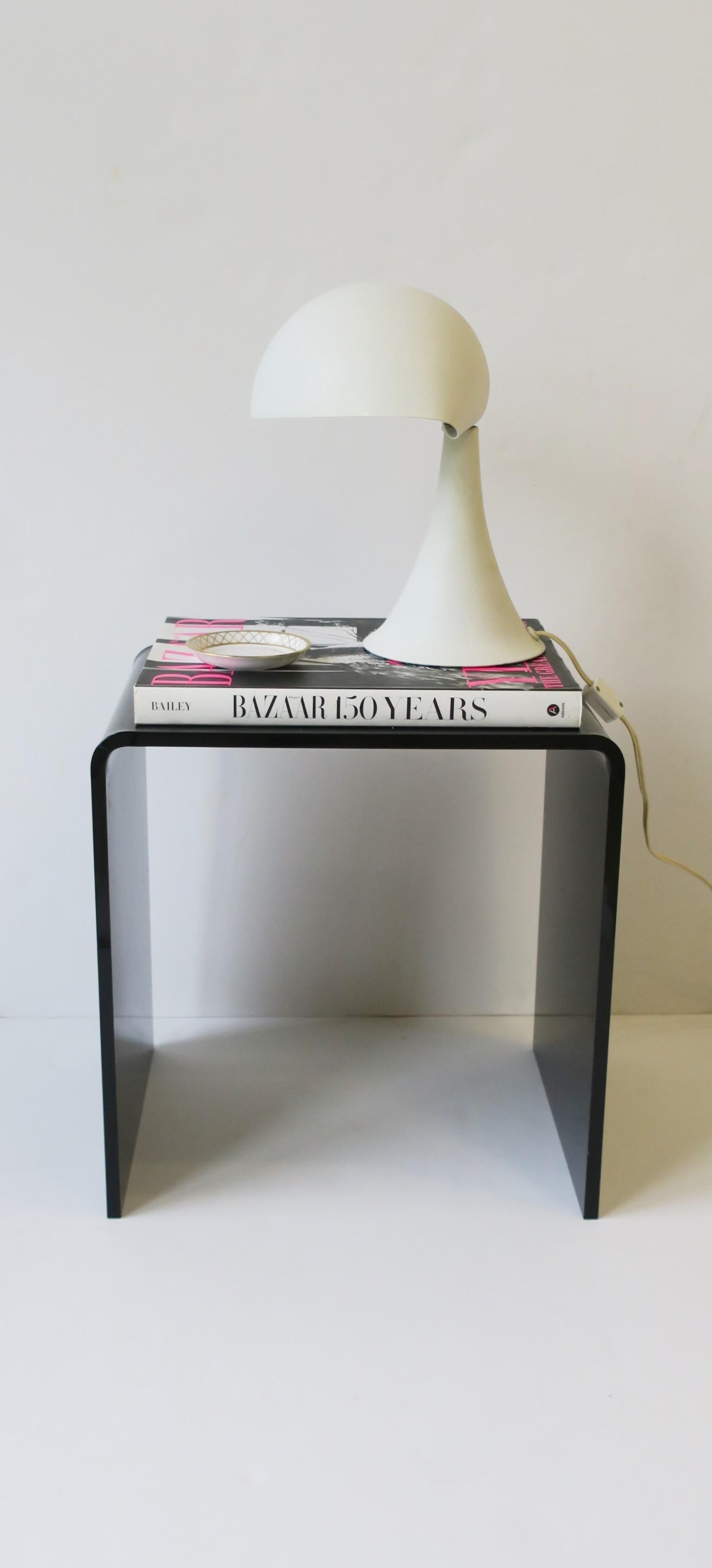 Modern White Desk or Table Lamp, ca. 1960s In Good Condition In New York, NY