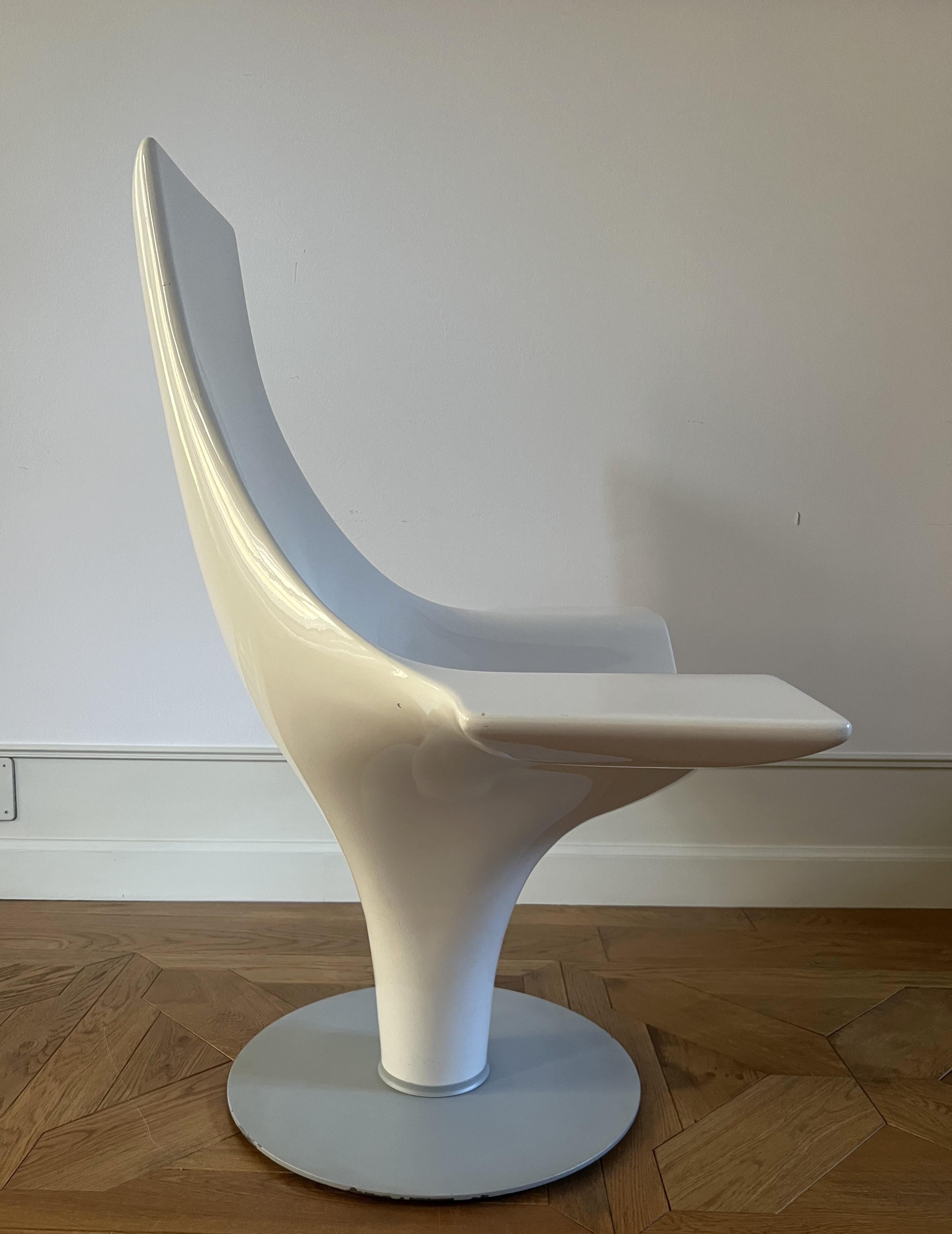 Émaillé Fauteuil moderne en fibre de verre blanc Design/One Italie années 90 ca en vente