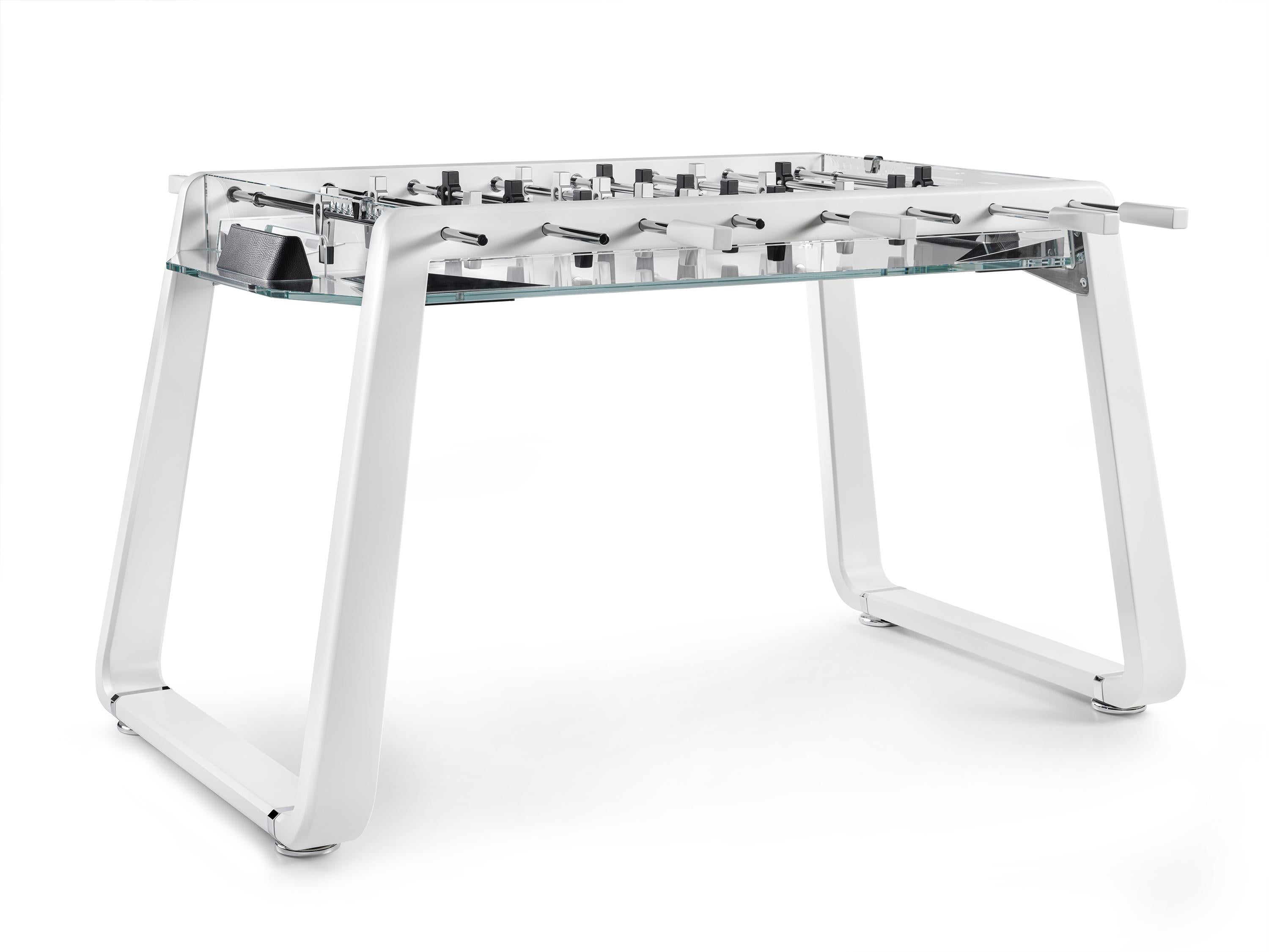 The Derby Canvas is a visionary Foosball table that pushes the boundaries of luxury design within the game table industry. Ambitiously reinterpreting the classics, this piece demonstrates the sophistication and ingenuity of Italian design and