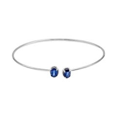 Pulsera moderna de oro blanco con zafiro azul Para Ella