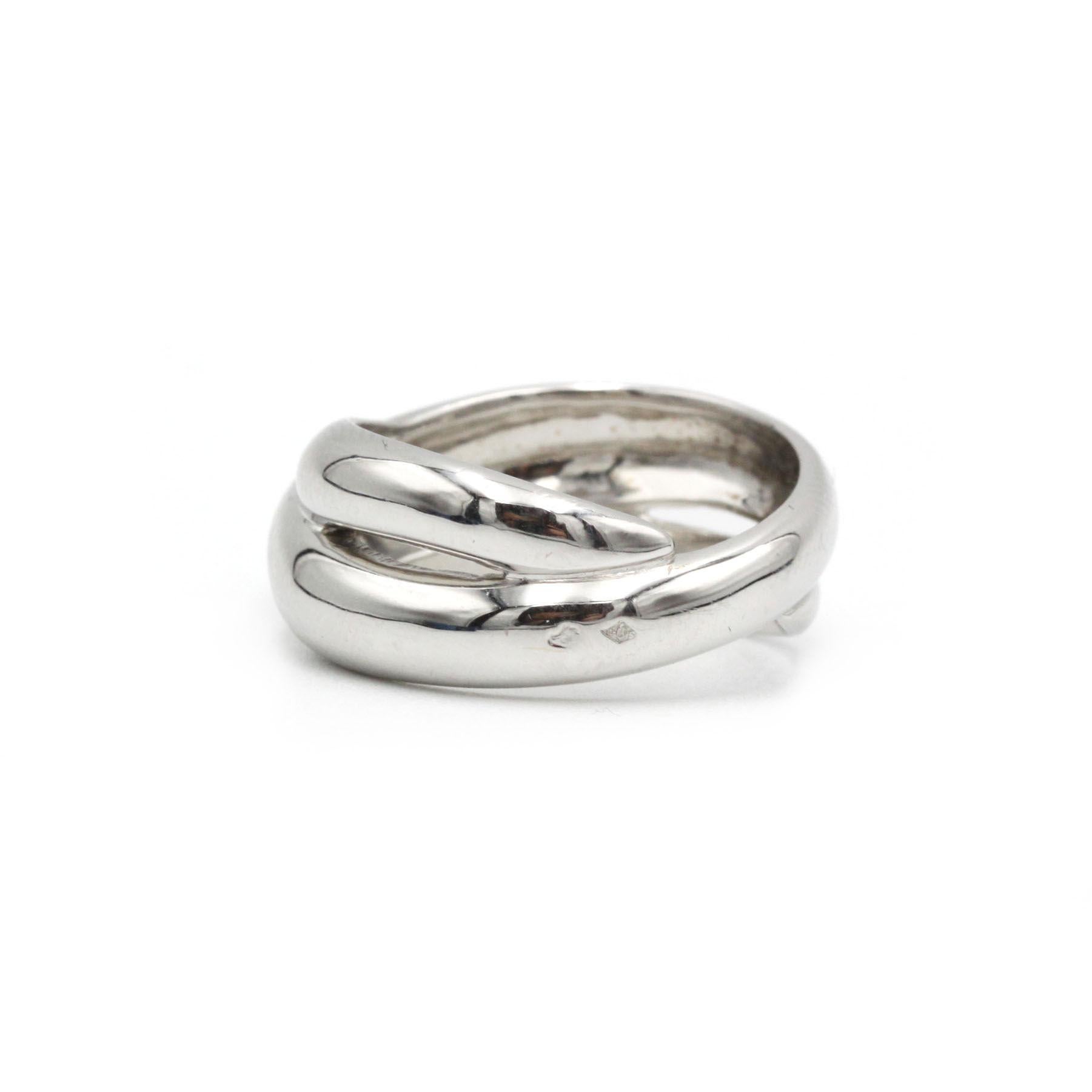 Taille brillant The Moderns bague croisée en or blanc avec diamant taillé en brillant en vente