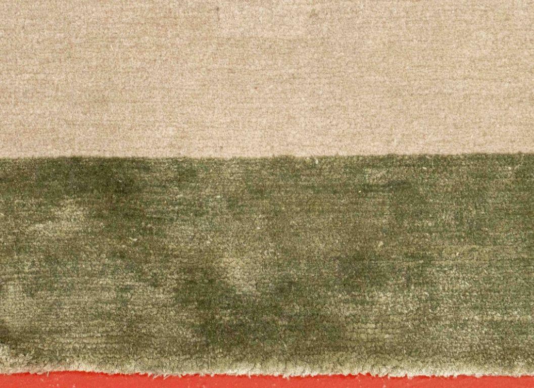 Modern White and Green Border Carpet.

Dealer: S138XX