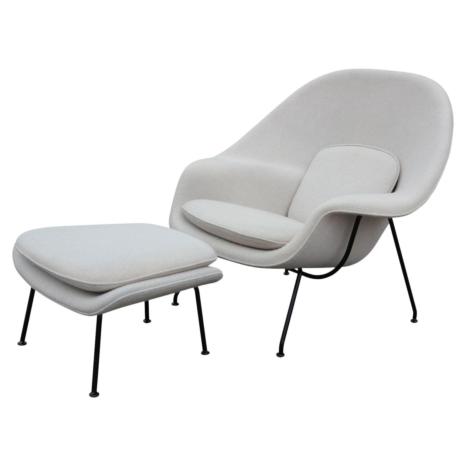Modern White Knoll Womb Chair and Ottoman by Eero Saarinen