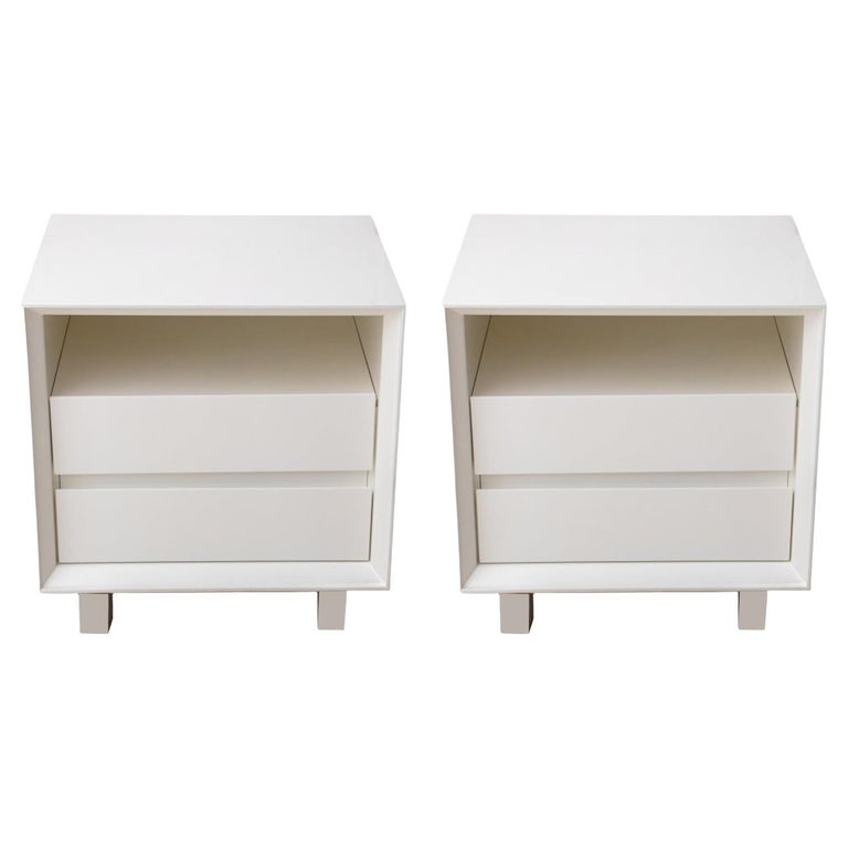 Modern White Lacquer Bedside Tables, Pair For Sale at 1stDibs