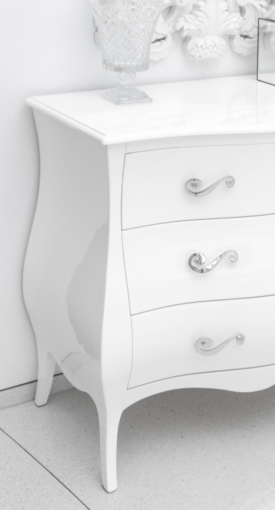 Modern White Lacquer Bombe Chest of Drawers 3
