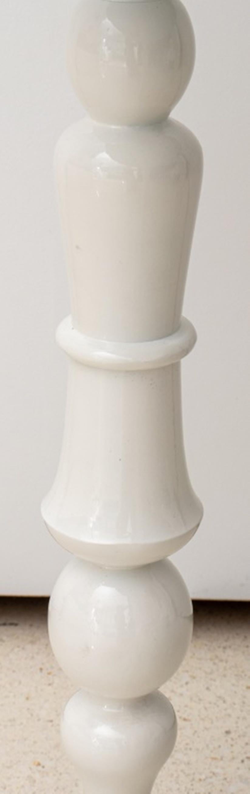Modern White Lacquered Metal Spindle Table 2