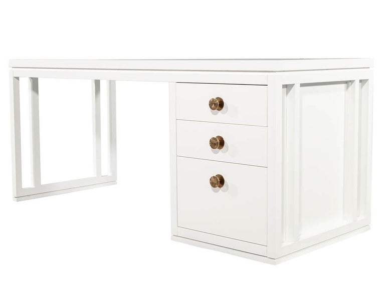 Modern White Lacquered Office Desk at 1stDibs