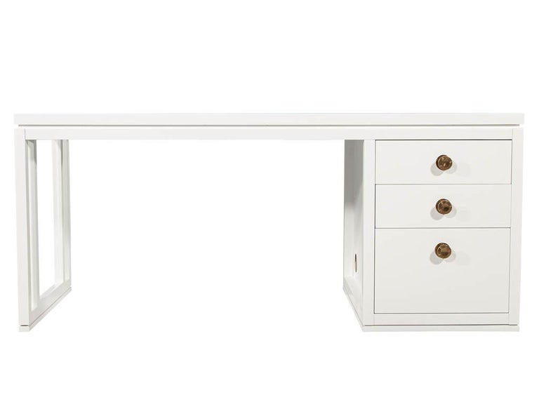 Modern White Lacquered Office Desk at 1stDibs
