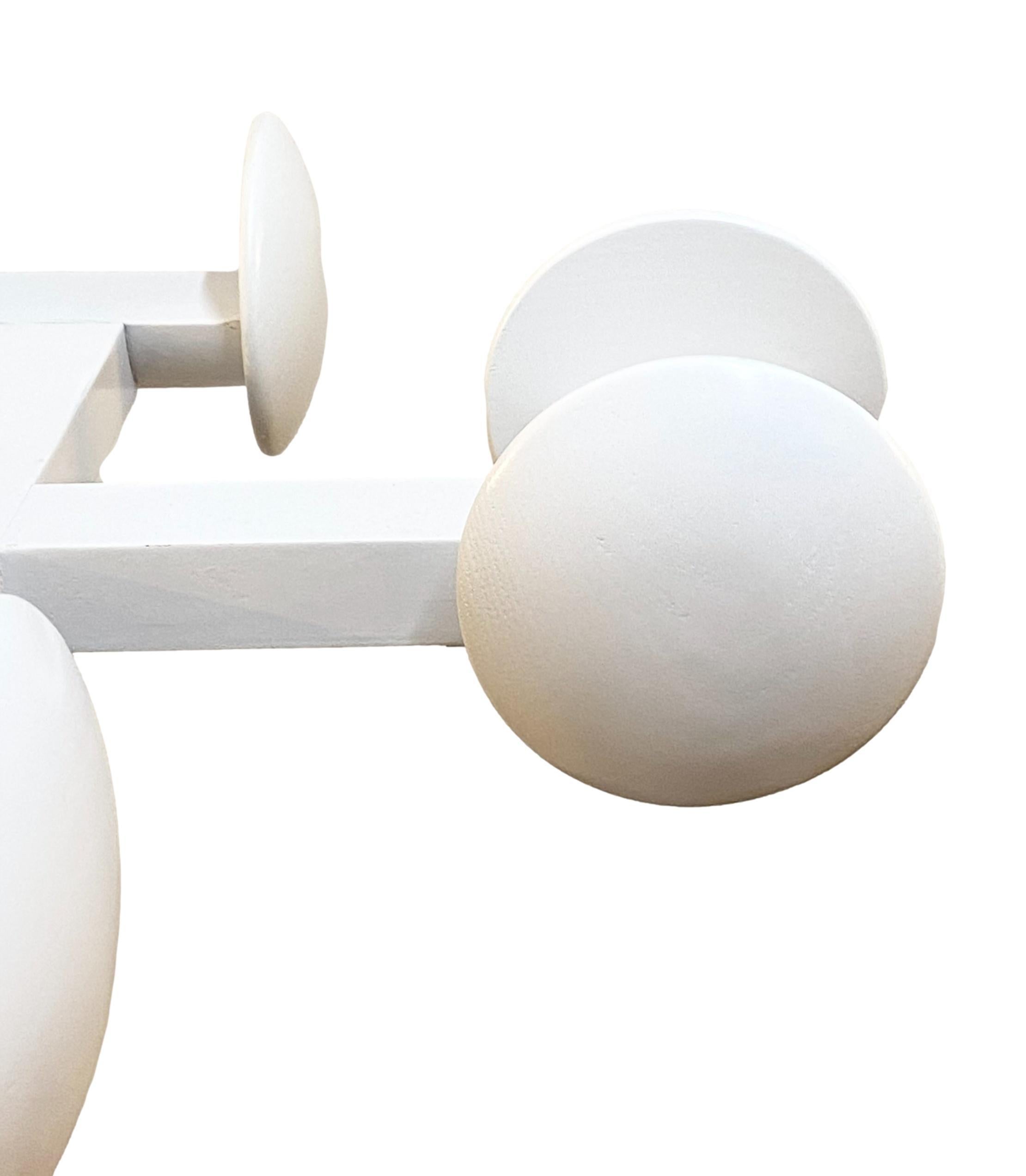 Late 20th Century Modern White Lacquered Wood Coat Rack, Italy, 1970s For Sale