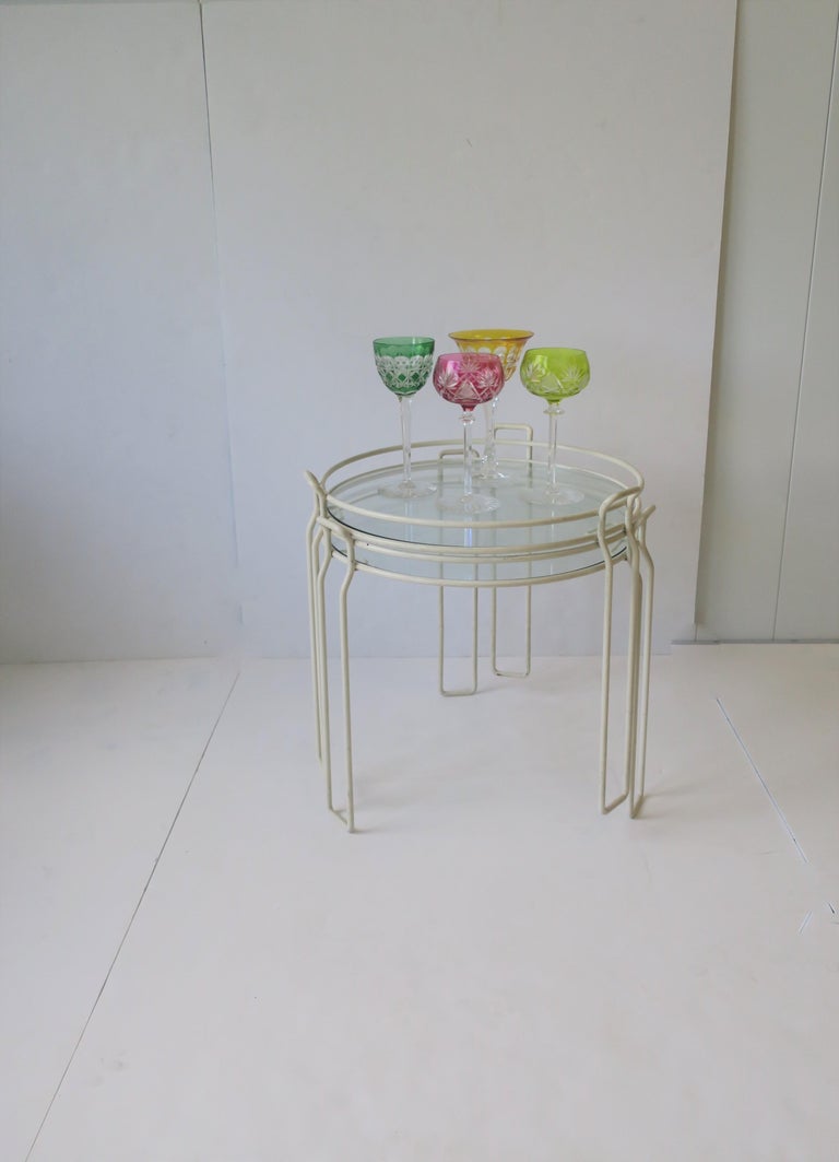 Modern White Glass Side, Nesting, or Stacking Tables For Sale 4