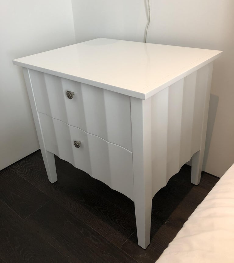 Lacquered Modern White Nightstands with Scalloped Detail on Drawers and Sides For Sale