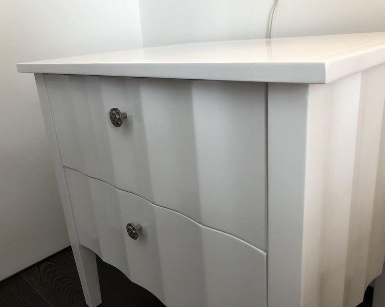 Acrylic Modern White Nightstands with Scalloped Detail on Drawers and Sides For Sale
