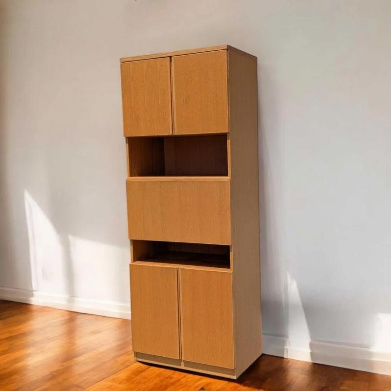 XX secolo Mobile bar moderno in Oak Oak di Bauhaus Designs Canada, anni '80 in vendita