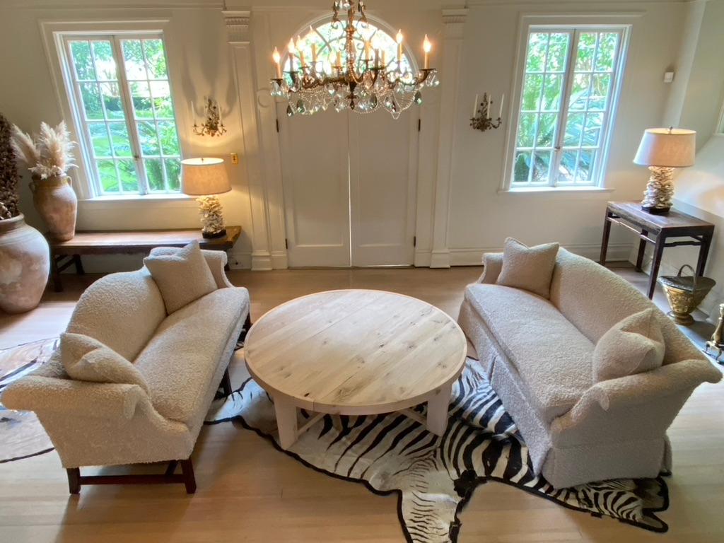 Modern White Oak Handmade Center Table by Fortunata Design In Excellent Condition For Sale In Montgomery, AL