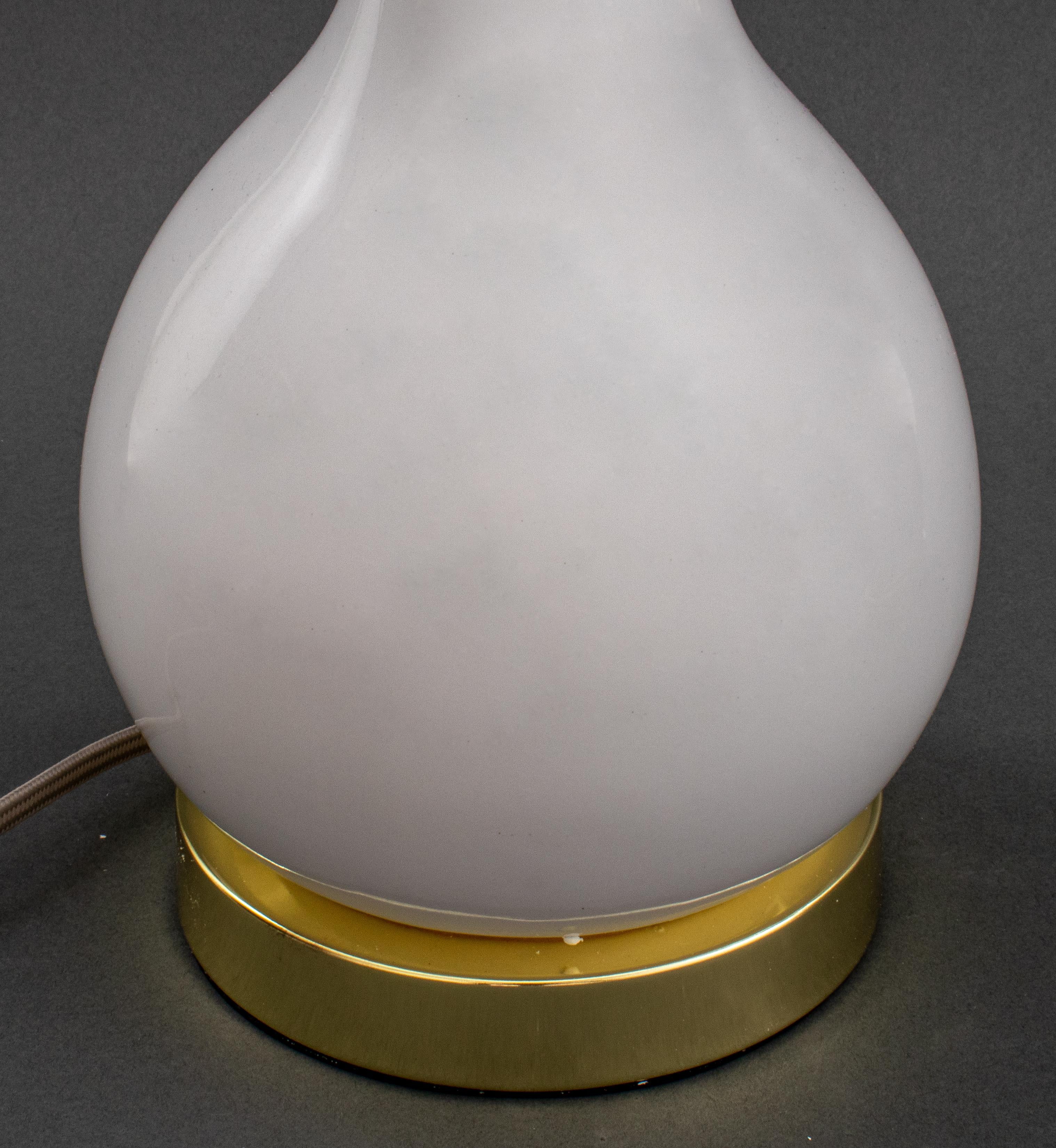Modern White Porcelain Bottle Vase Lamps, Pair In Good Condition For Sale In New York, NY