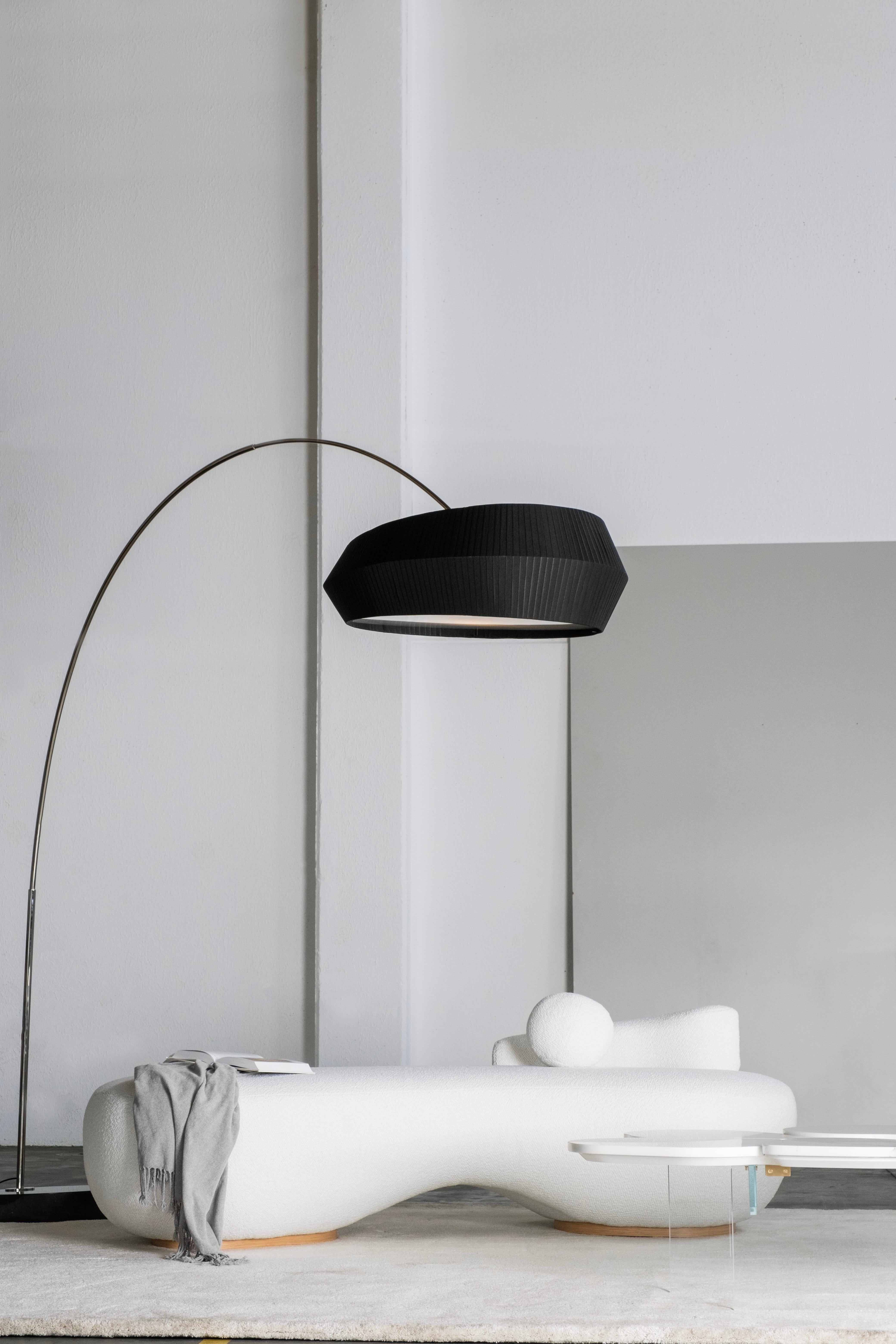 Lampada da terra ad arco moderna Whiting Sublime, in marmo, realizzata a mano in Portogallo da Greenapple in vendita 5