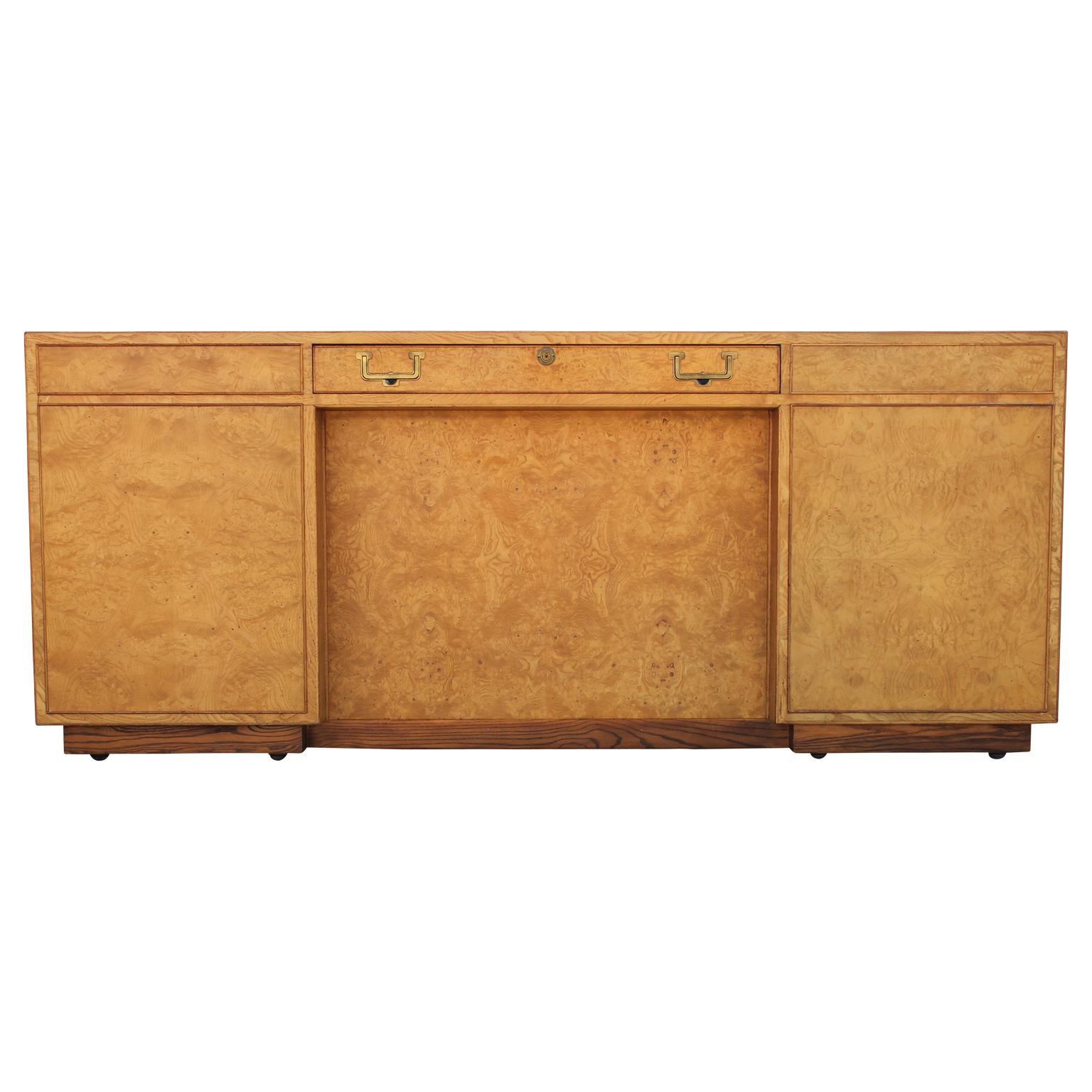 Modern Widdicomb Campaign Style Burl & Brass Nine-Drawer Executive Desk In Good Condition In Houston, TX