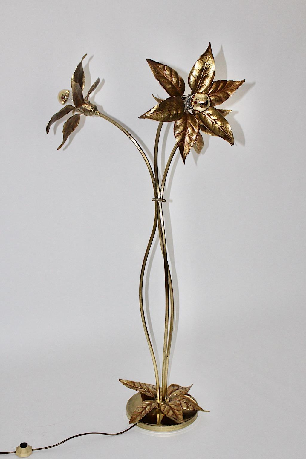 20th Century Modern Willy Daro Vintage Golden Brass Gilt Flower Floor Lamp 1970s Belgium For Sale