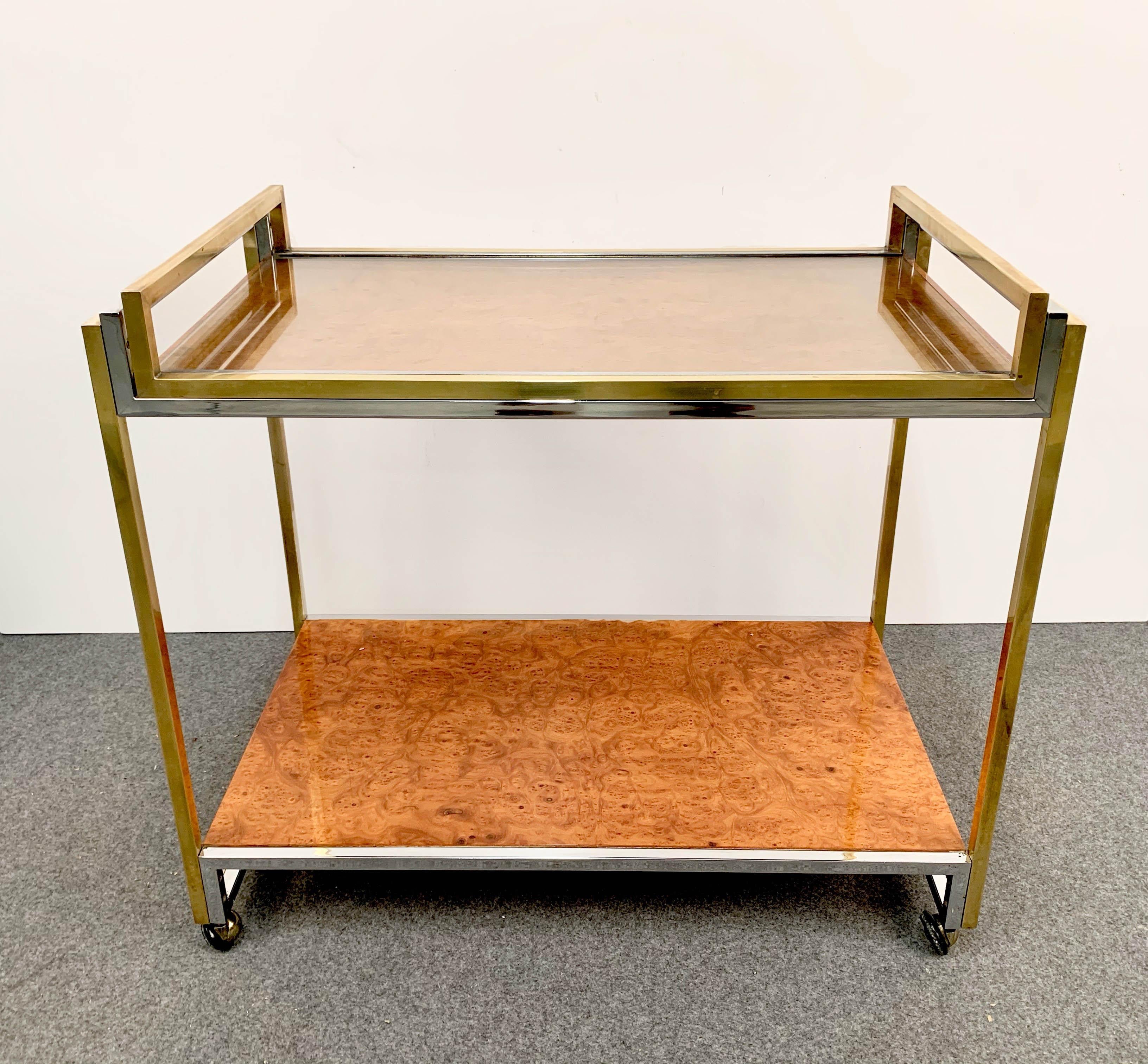 Late 20th Century Modern Romeo Rega Brass and Briar Italian Bar Cart with Service Tray, 1980s For Sale