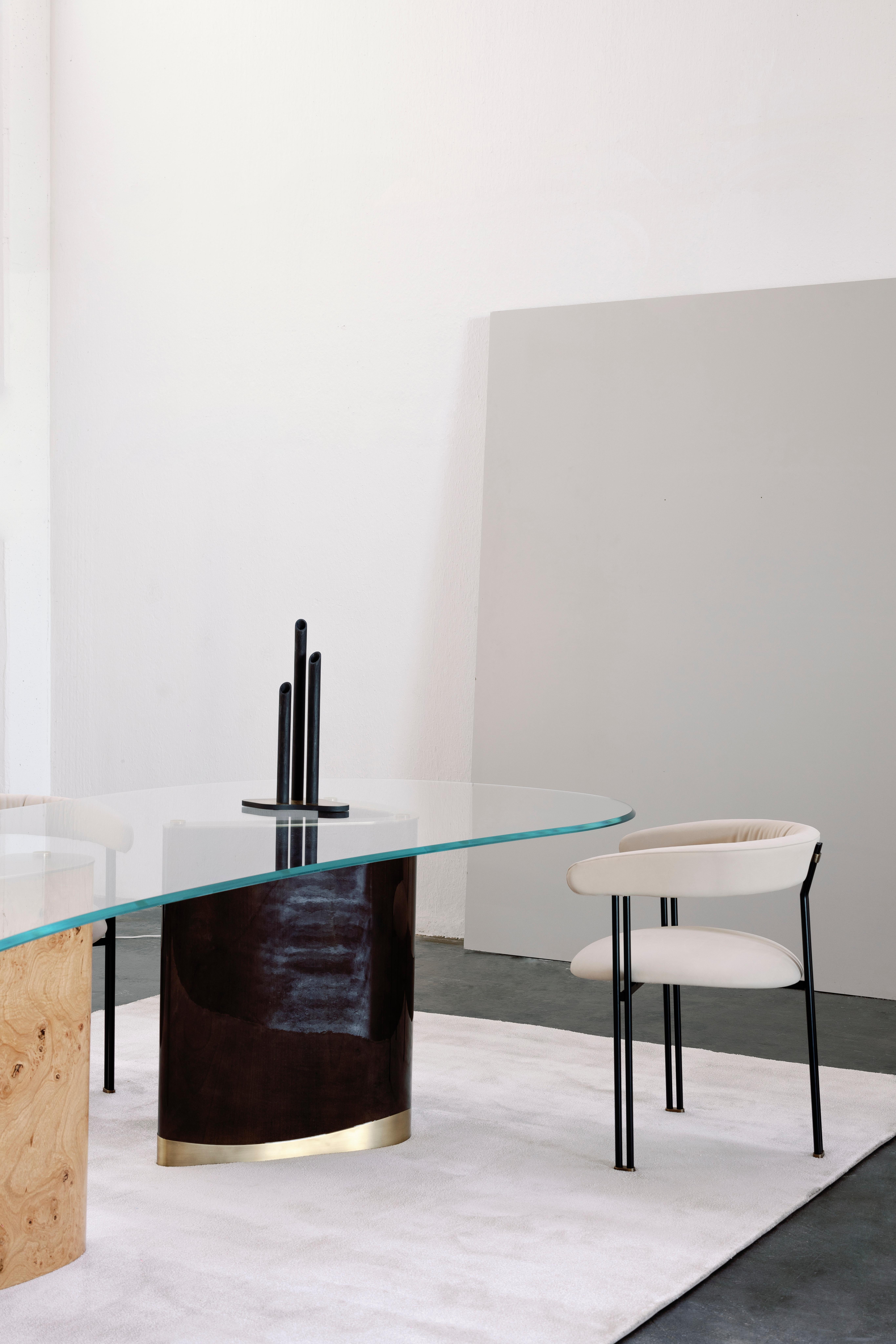 Table de salle à manger moderne en marbre Calacatta, fabriquée à la main au Portugal par Greenapple en vente 4