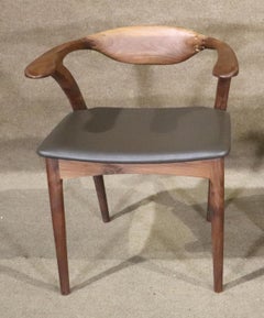 Modern 'Wishbone' Chair