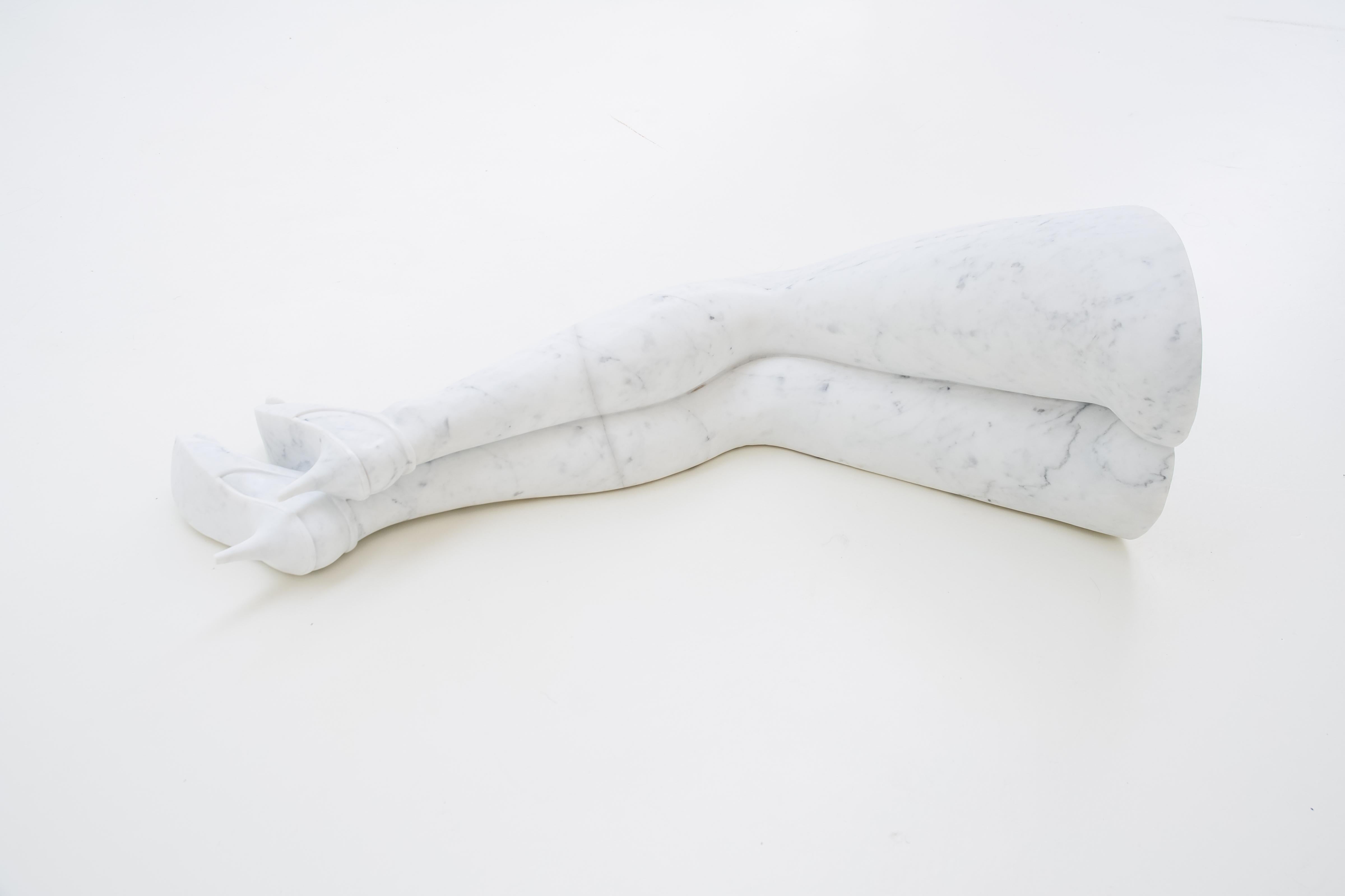 Escultura de arte contemporáneo en mármol de Roos Schneijderberg en venta 4
