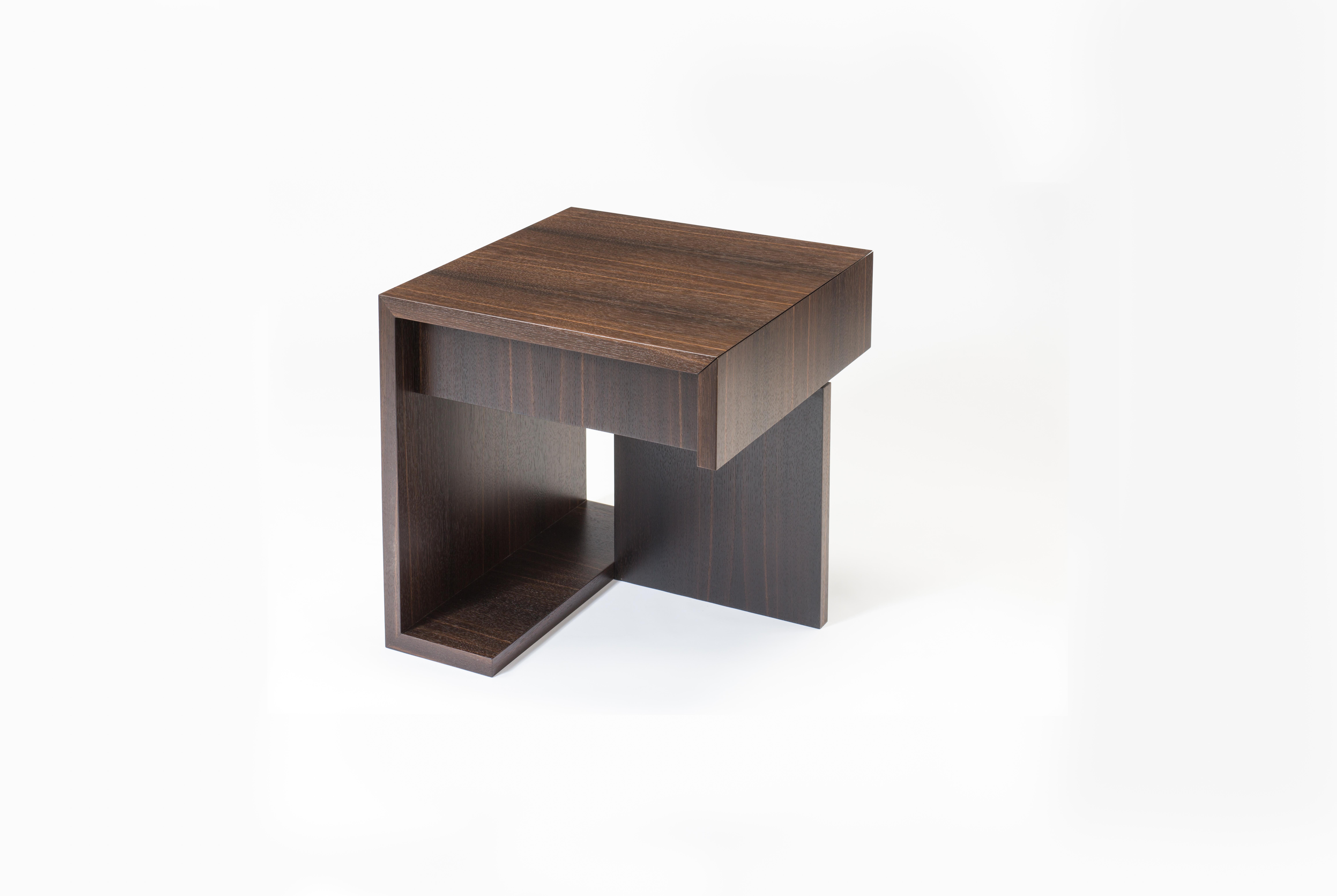 This night table was conceived as a composition of volumes and planes, and is called the 
