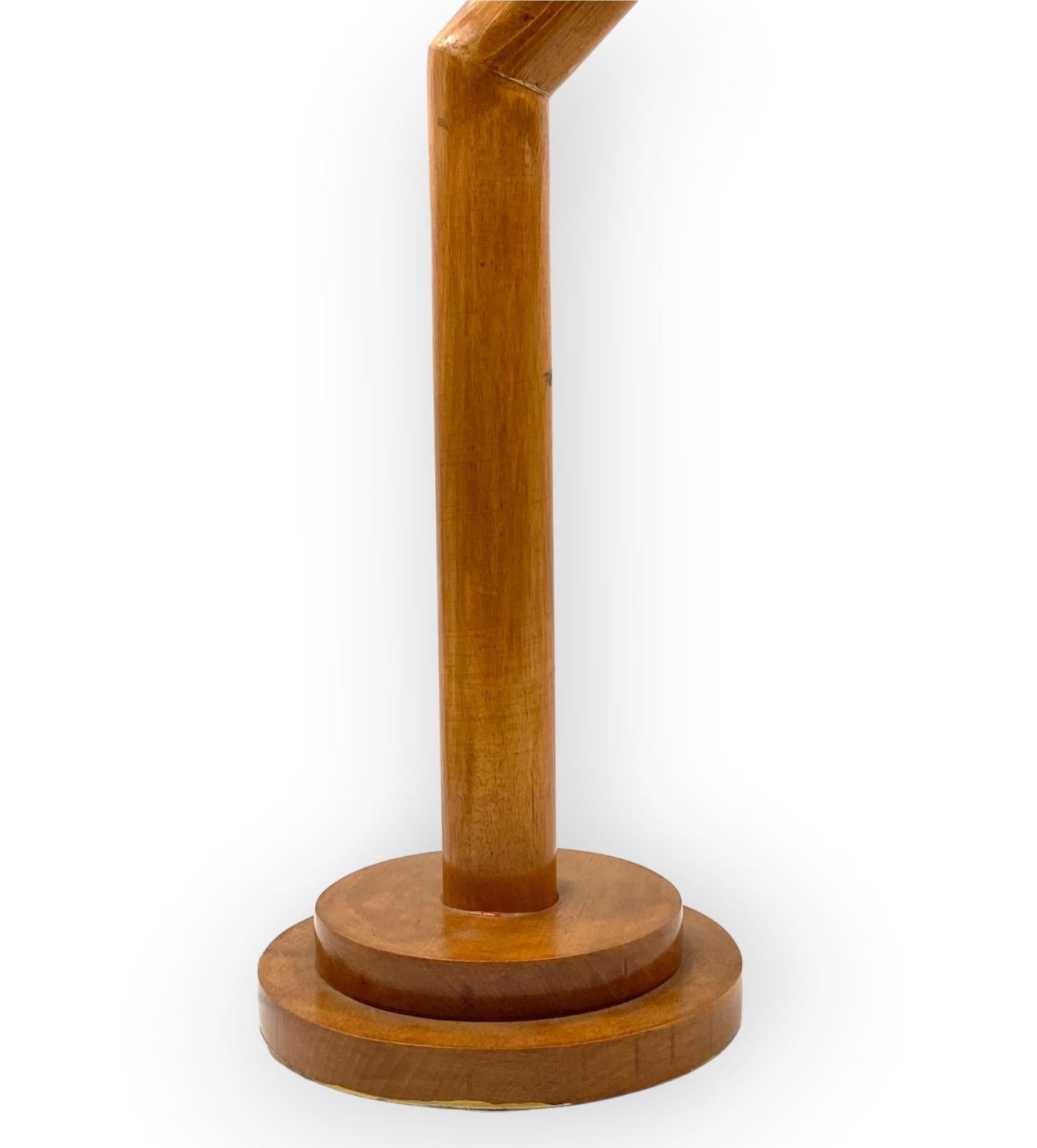 Modern wood table lamp, France circa 1940 For Sale 1