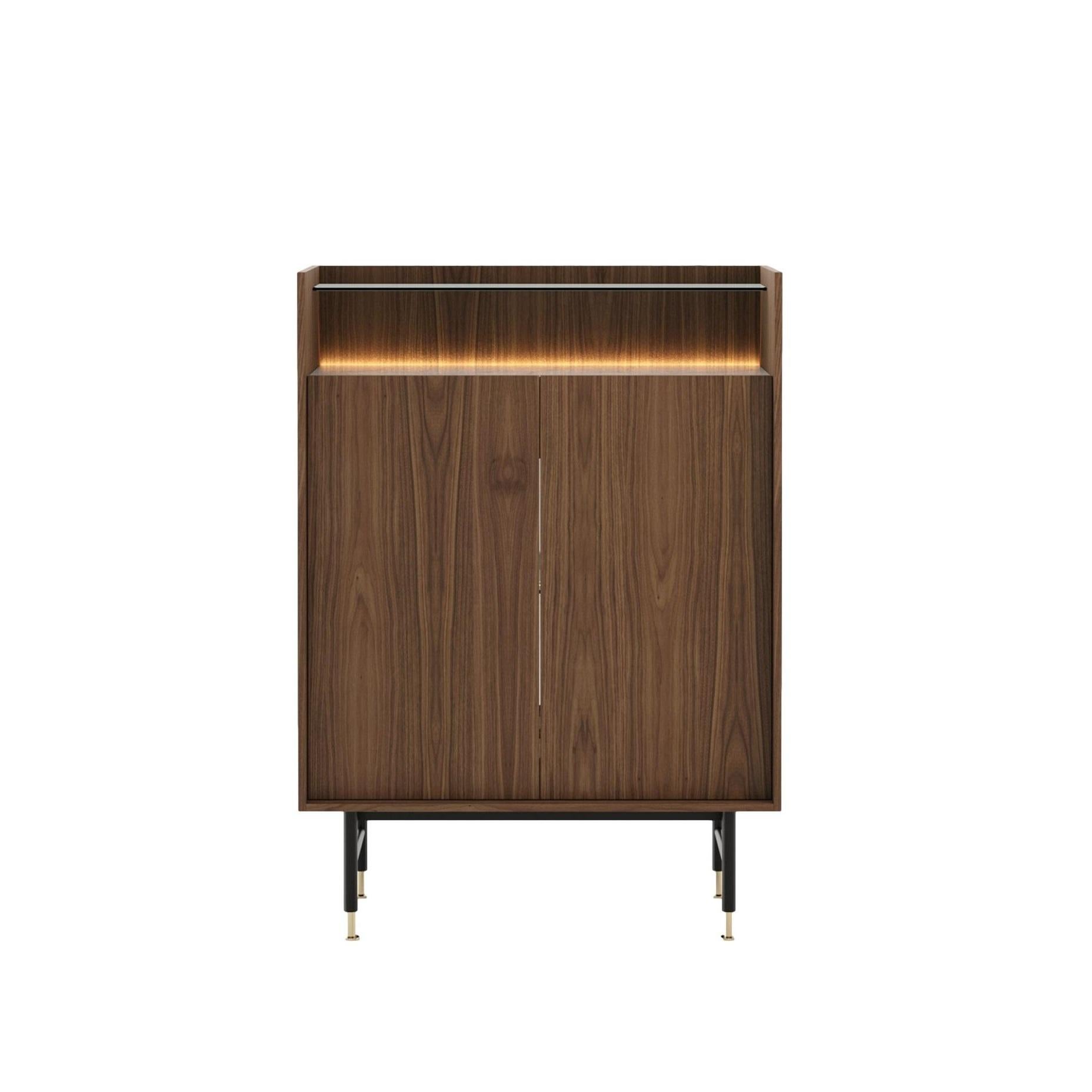 Moderno Mobile bar moderno in legno con inserti in vetro e marmo in vendita