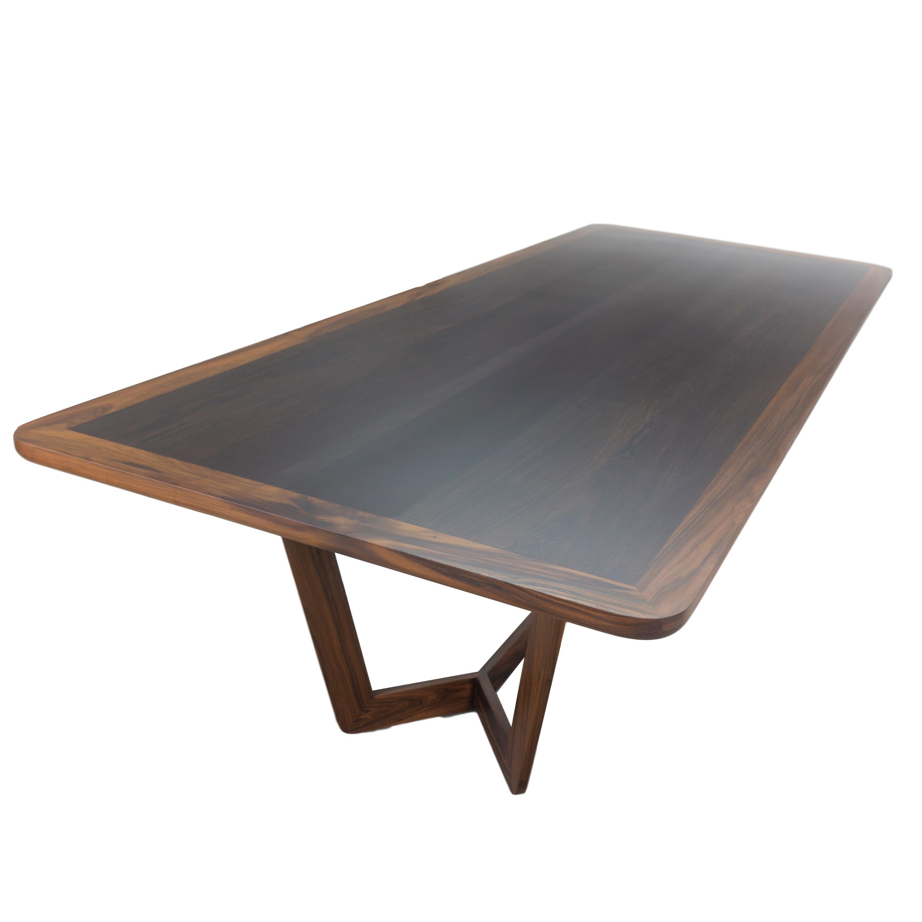 Moderne Table de salle à manger moderne en bois en vente
