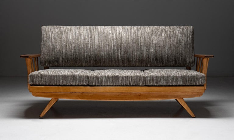Mid-20th Century Modern Sofa, England circa 1960 For Sale