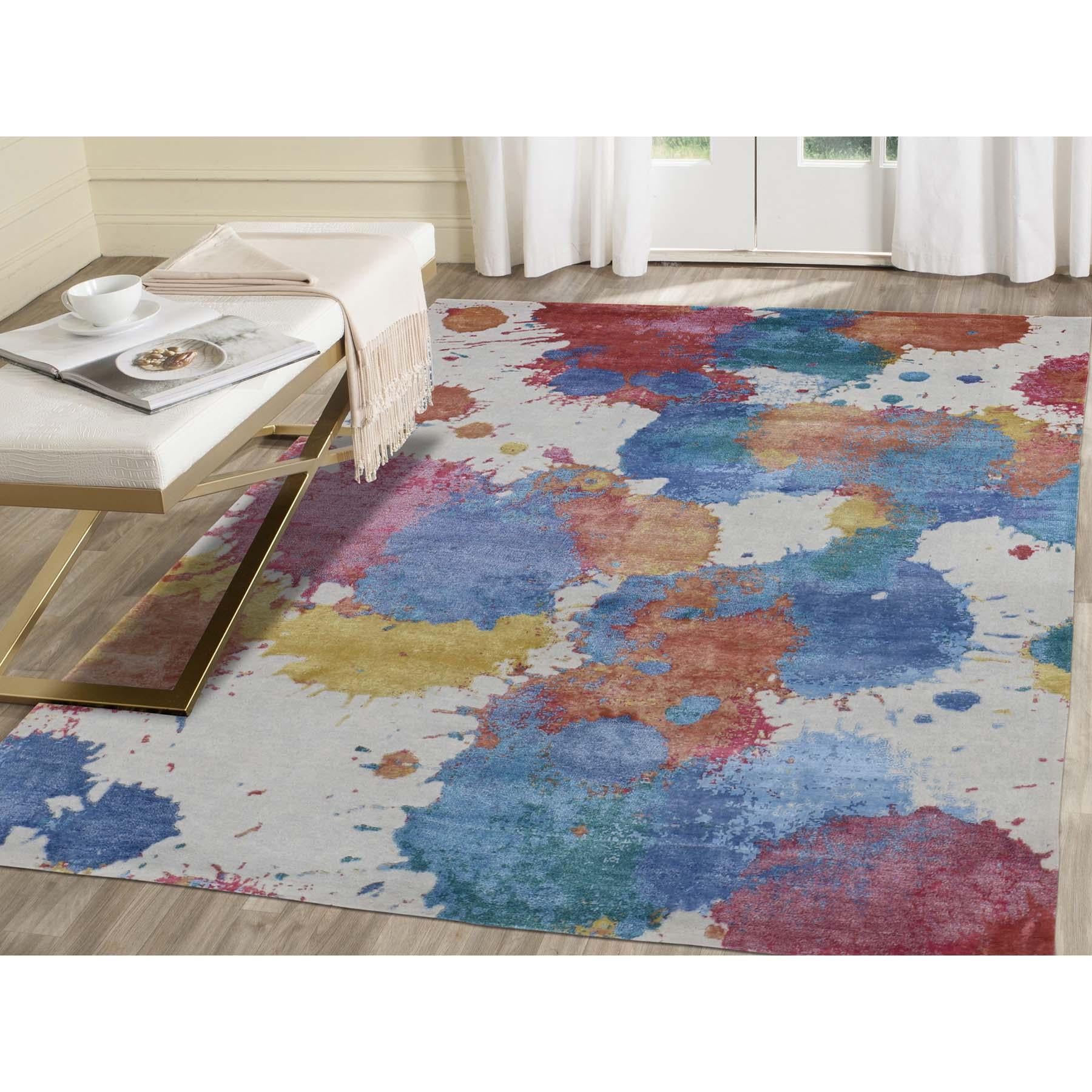 This is a truly genuine one-of-a-kind Modern Wool And Silk Splash Design Thick And Plush Hand-Knotted Oriental Rug.It has been Knotted for months and months in the centuries-old Persian weaving craftsmanship techniques by expert artisans. 
Primary