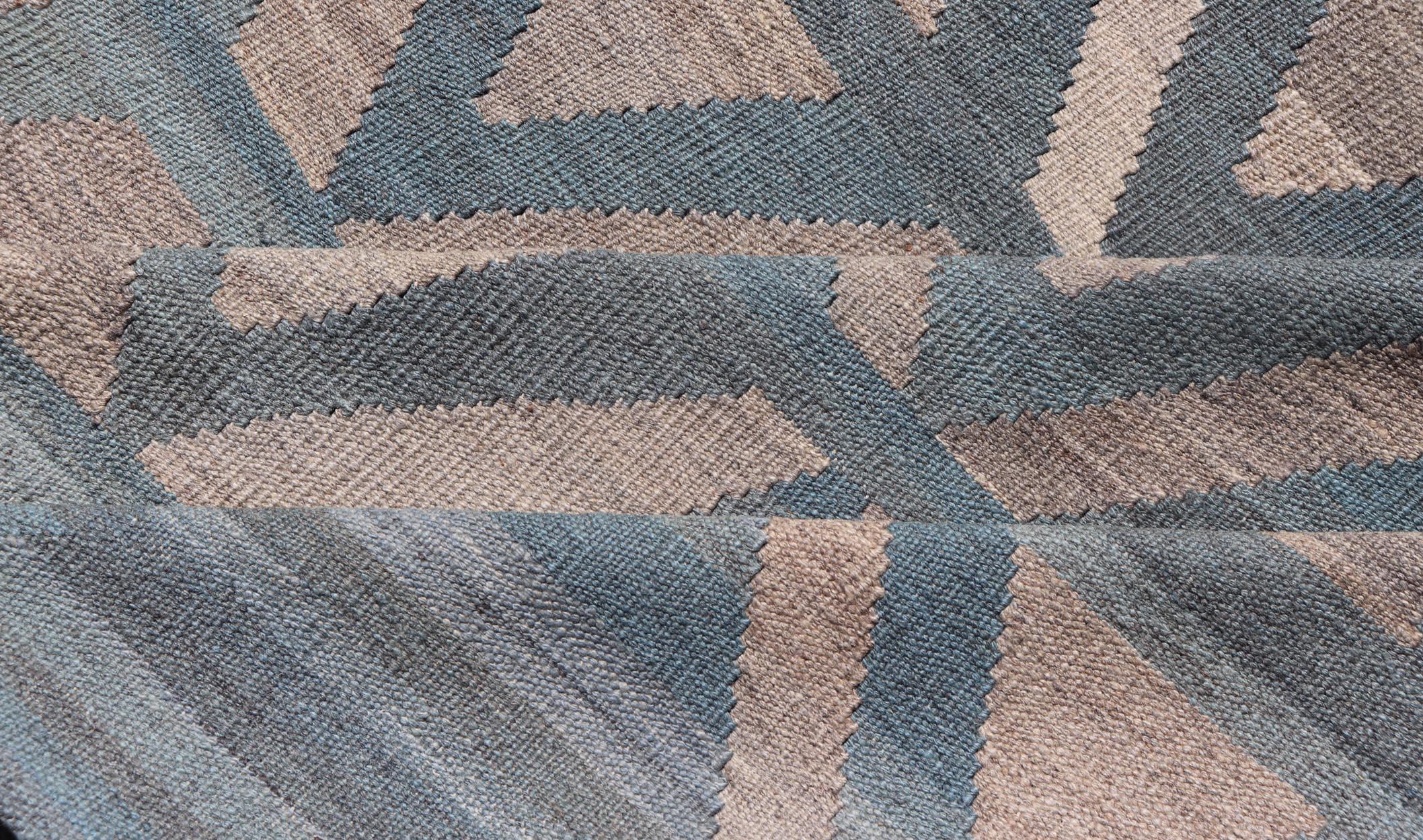 Modern Wool Kilim with Geometric Diamond Pattern in Blue Tones For Sale 2