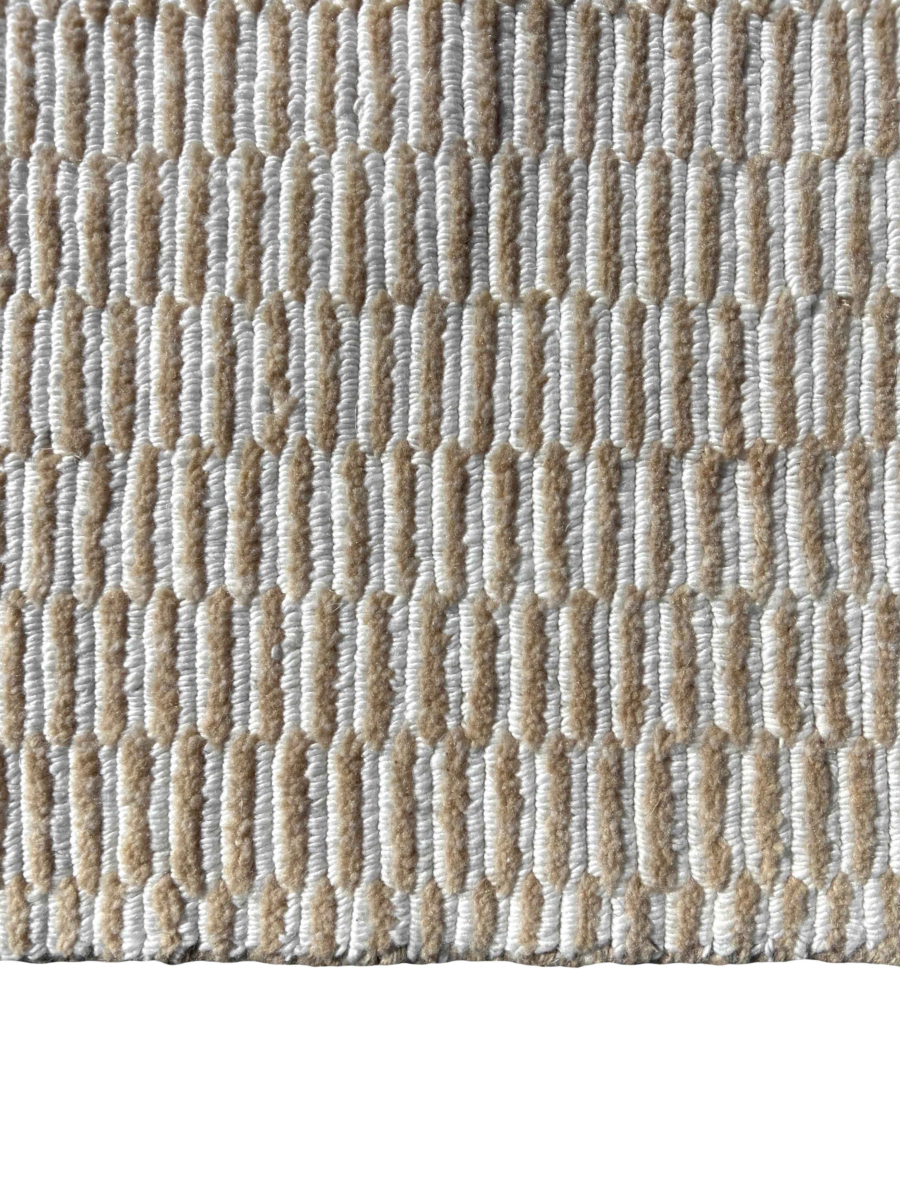 Moderne Wolle und Seide (Handgewebt) im Angebot