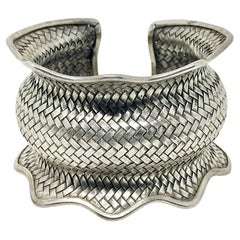 Modern Woven Silver Ruffled Cuff